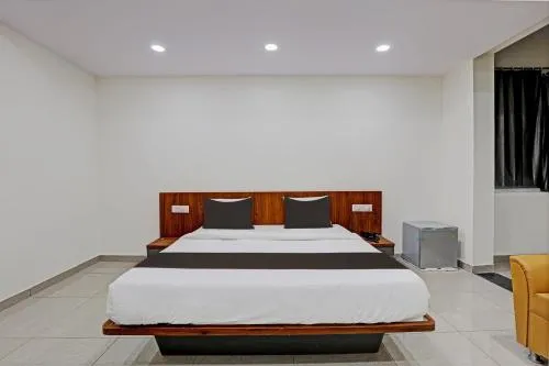 Bedroom in Collection O KANHA INN