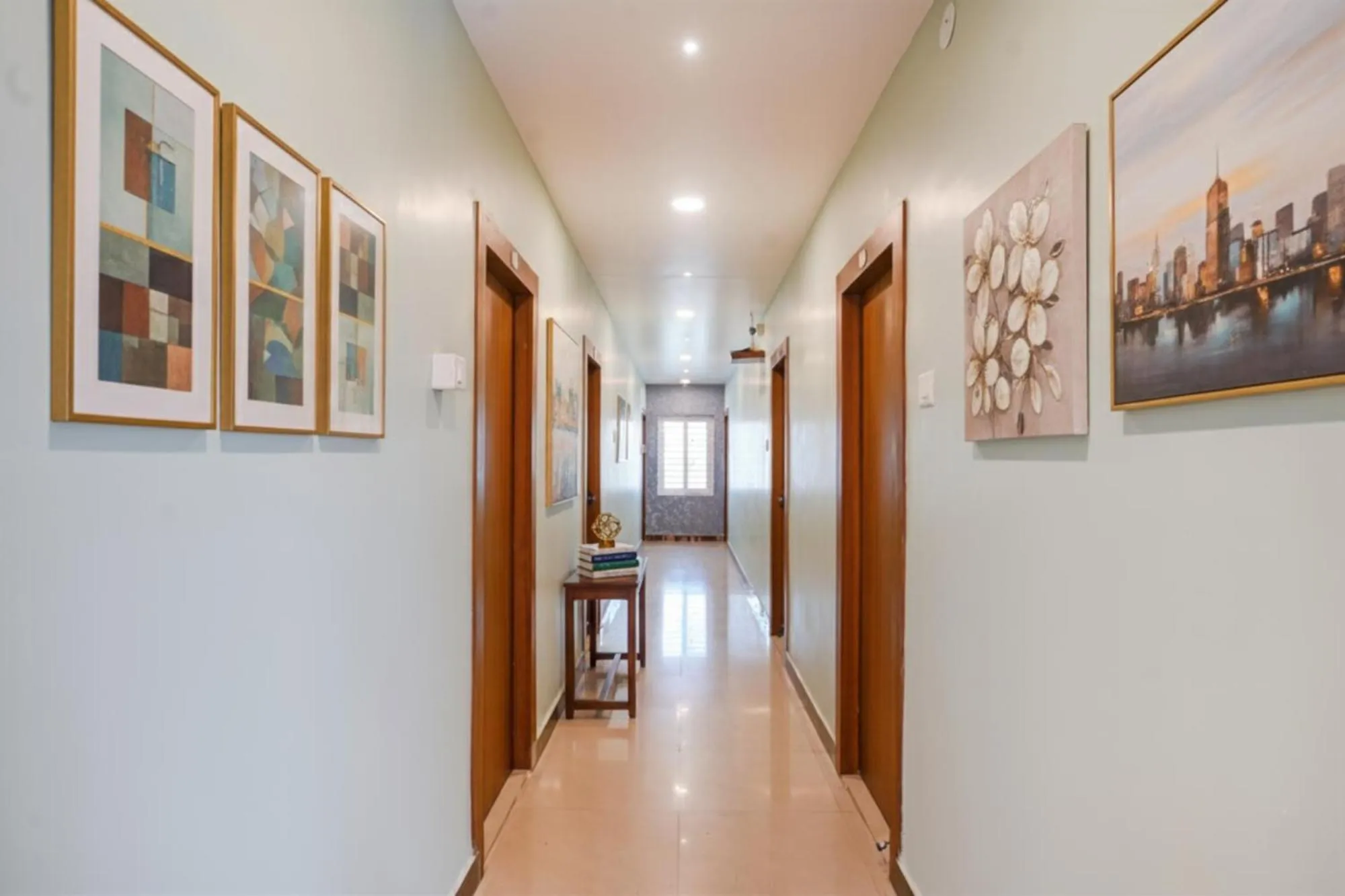 Lobby or reception in FH Lio7 Grand - Nr Wellness Hospital, Hastinapuram