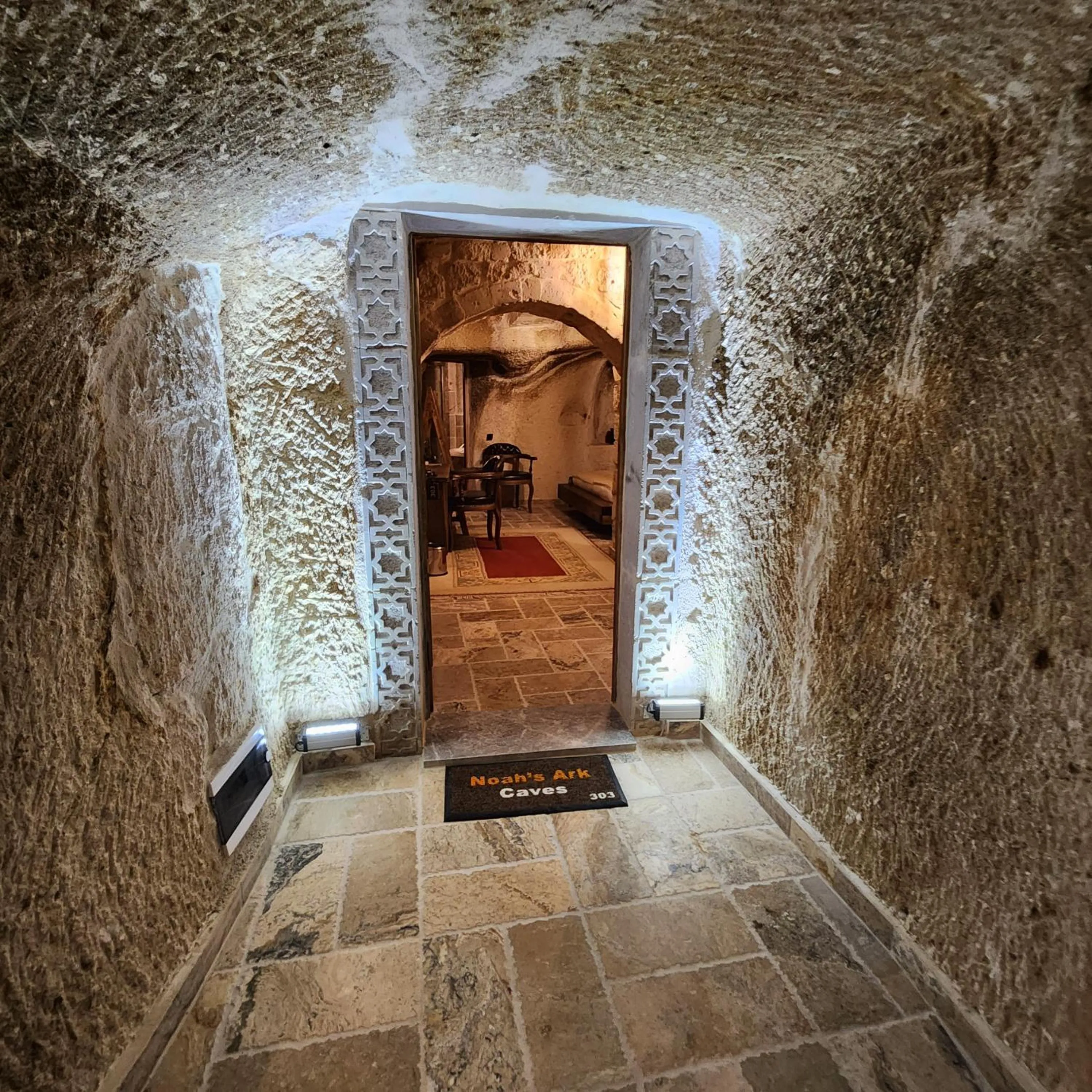 Photo of the whole room in Noah's Ark Cave Hotel