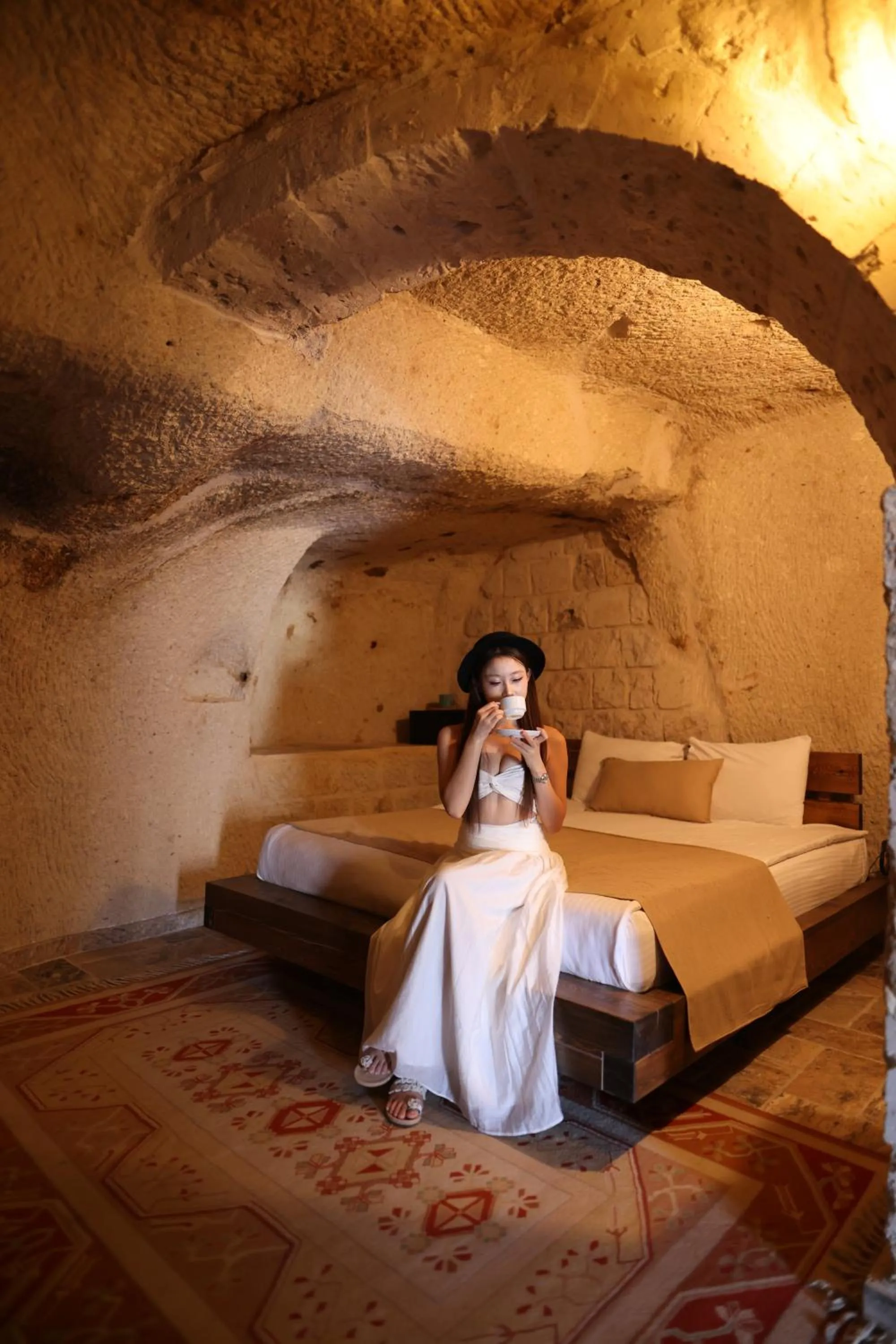 Bed in Noah's Ark Cave Hotel