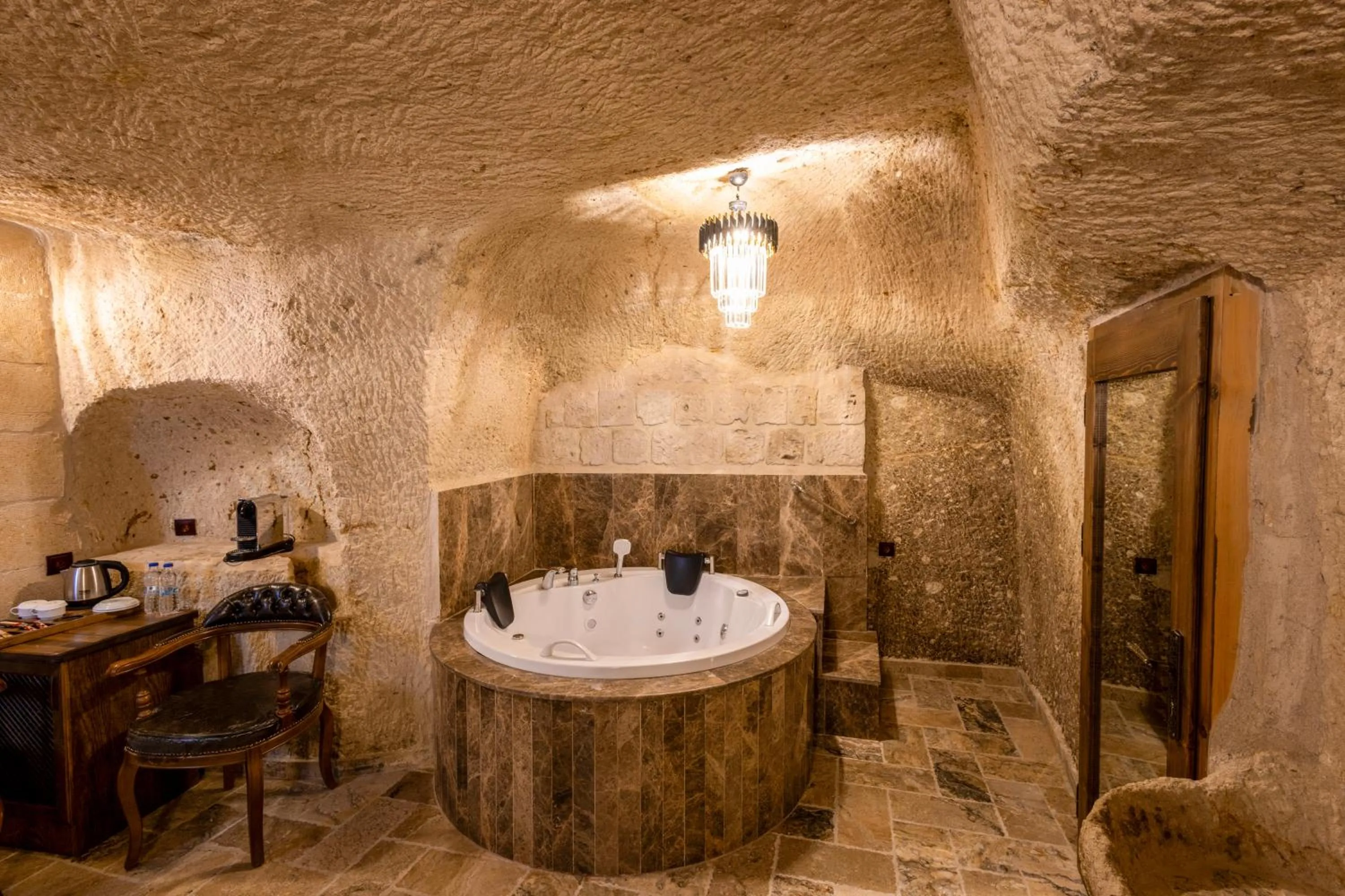 Bath in Noah's Ark Cave Hotel