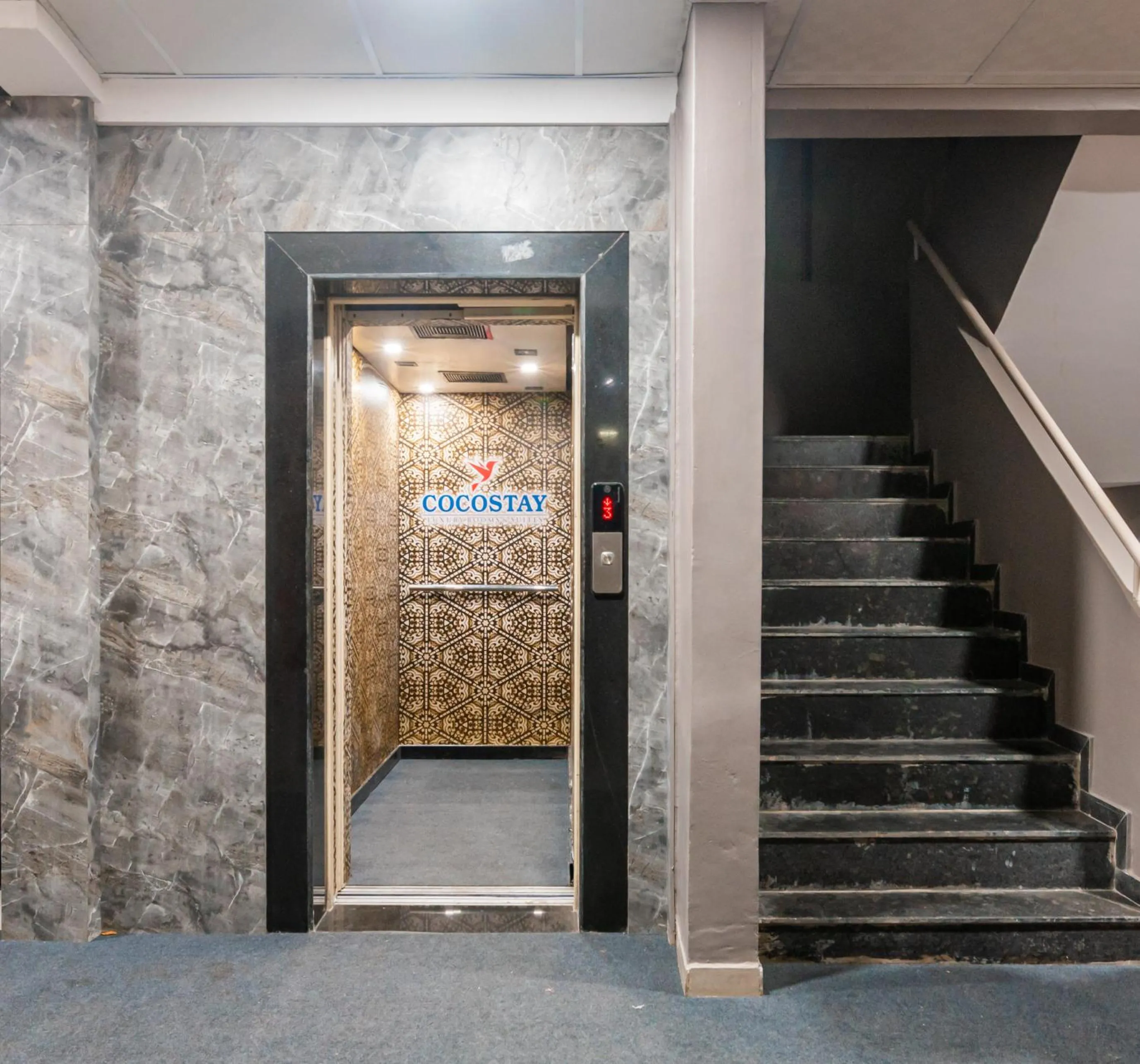 elevator in Treebo Cocostay, Hadapsar