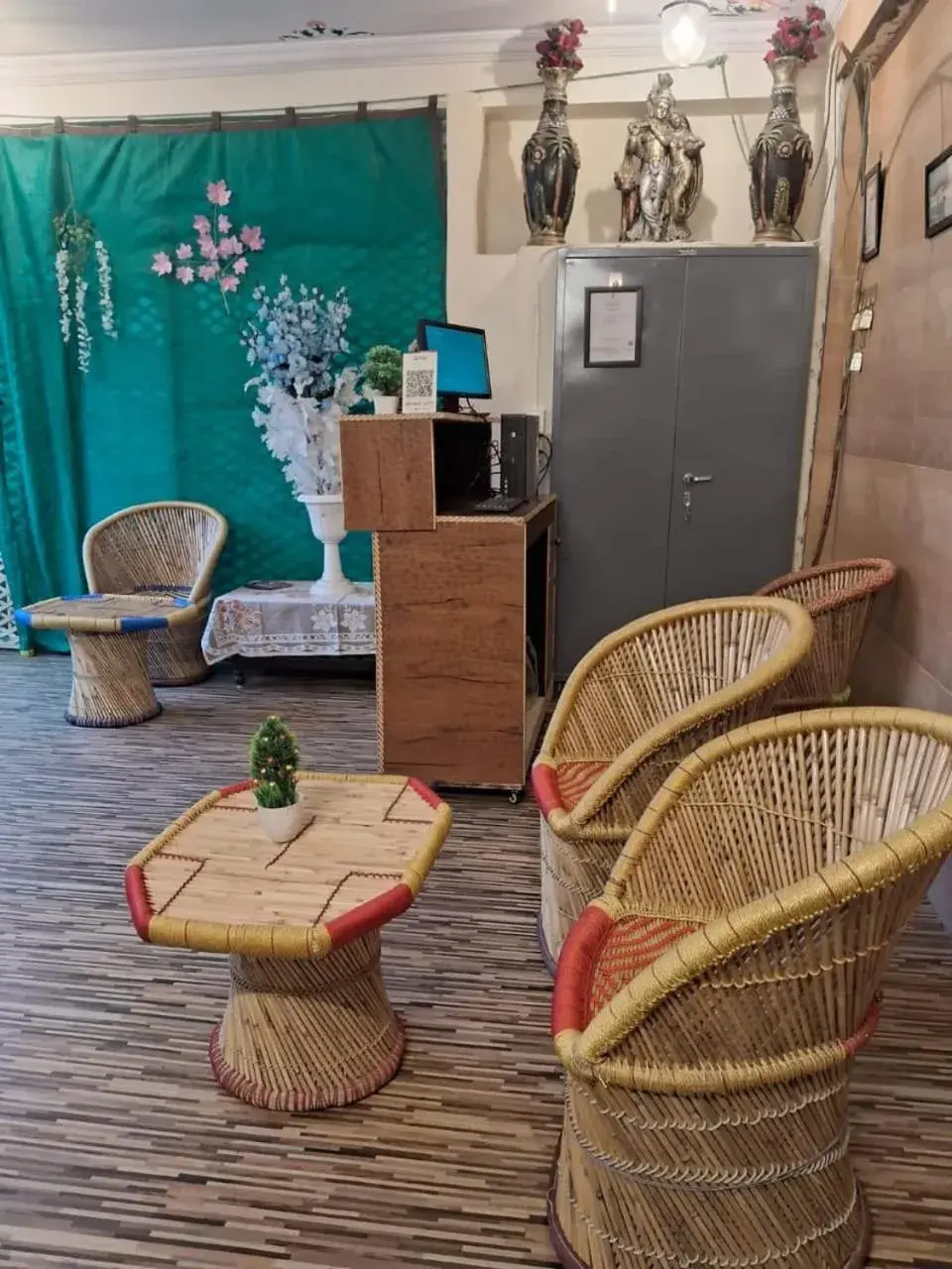 Lobby or reception in Jajora Hotel by Premier Hotels Lobby or reception in Jajora Hotel by Premier Hotels