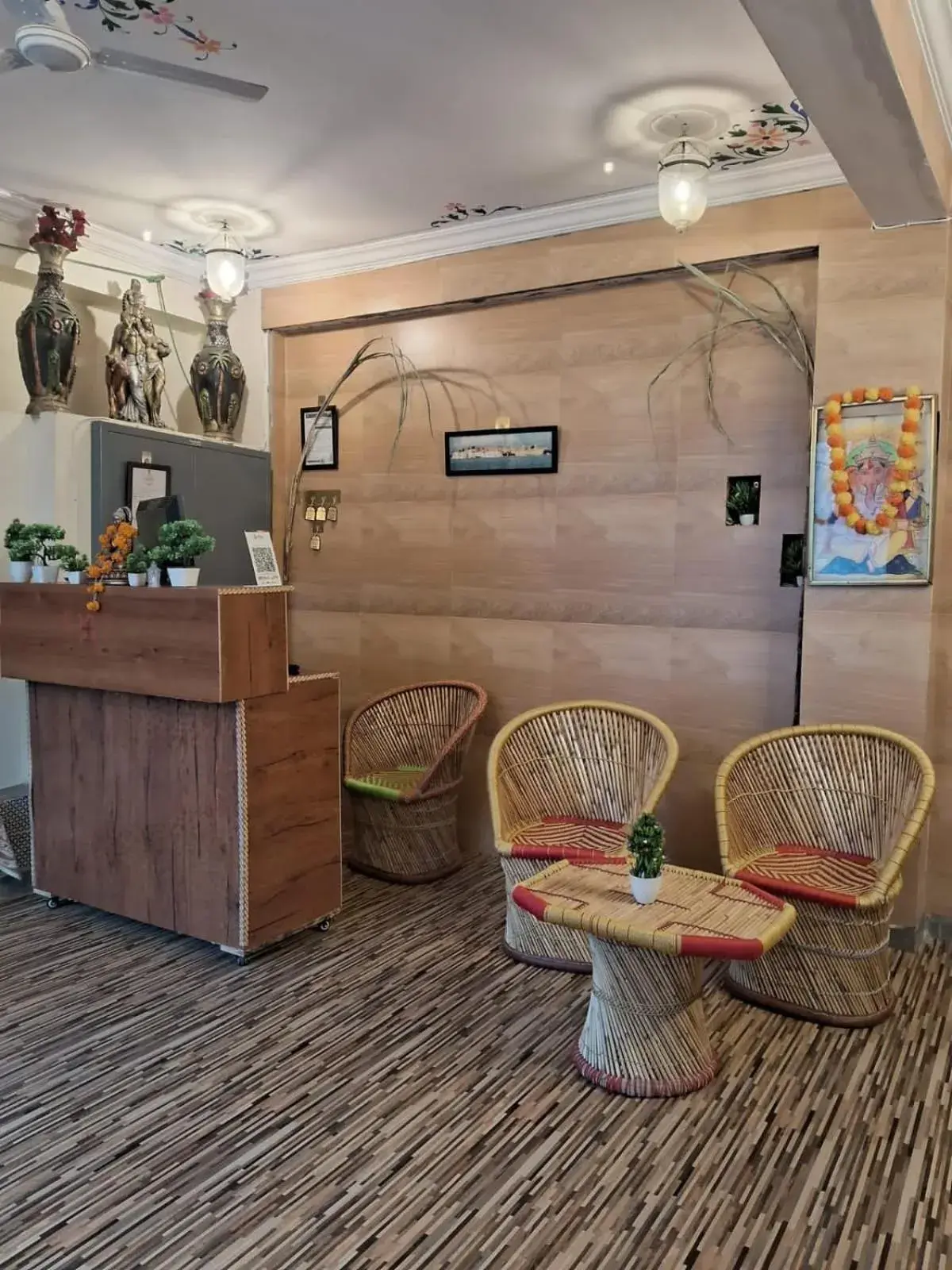 Lobby or reception in Jajora Hotel by Premier Hotels Lobby or reception in Jajora Hotel by Premier Hotels