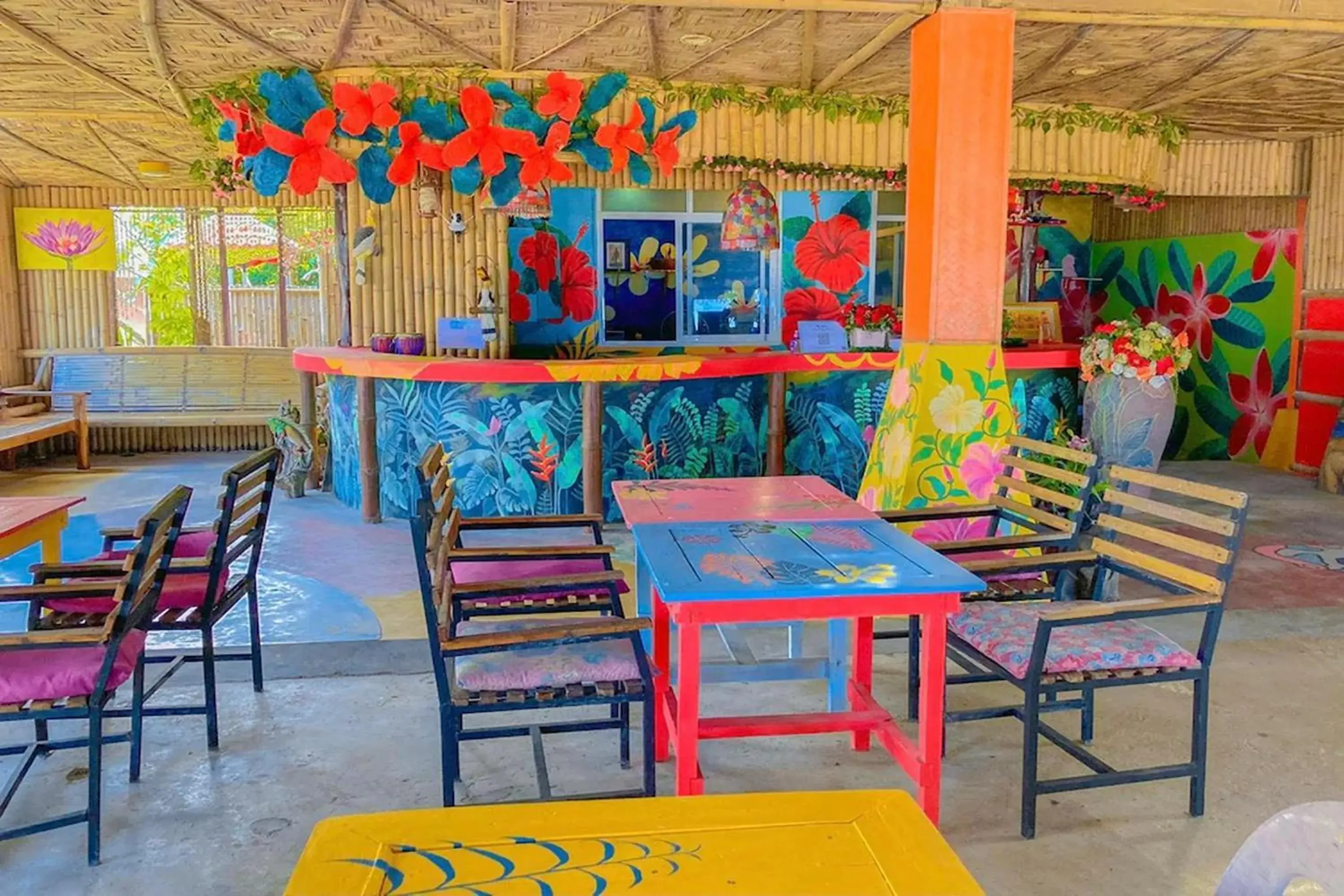 Restaurant/places to eat in Chaba Bungalows Restaurant/places to eat in Chaba Bungalows