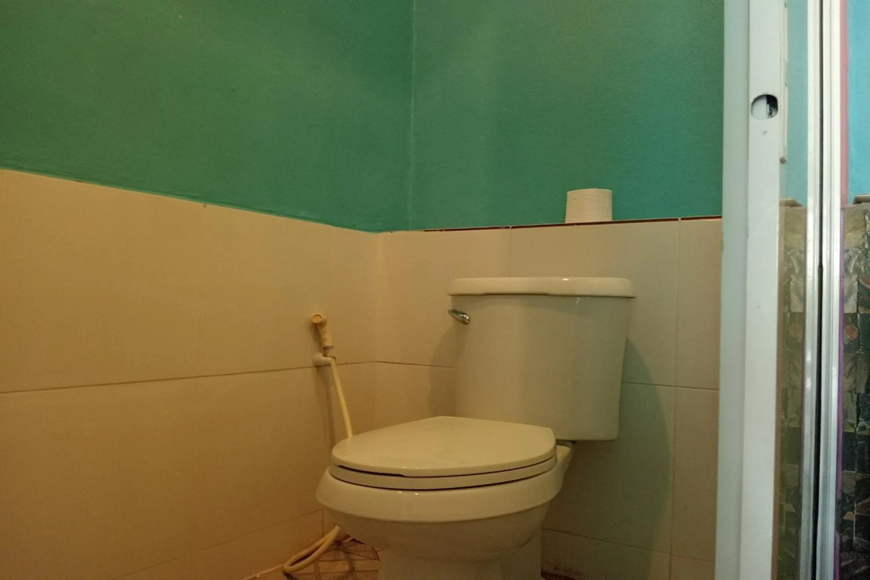Toilet in Chaba Bungalows