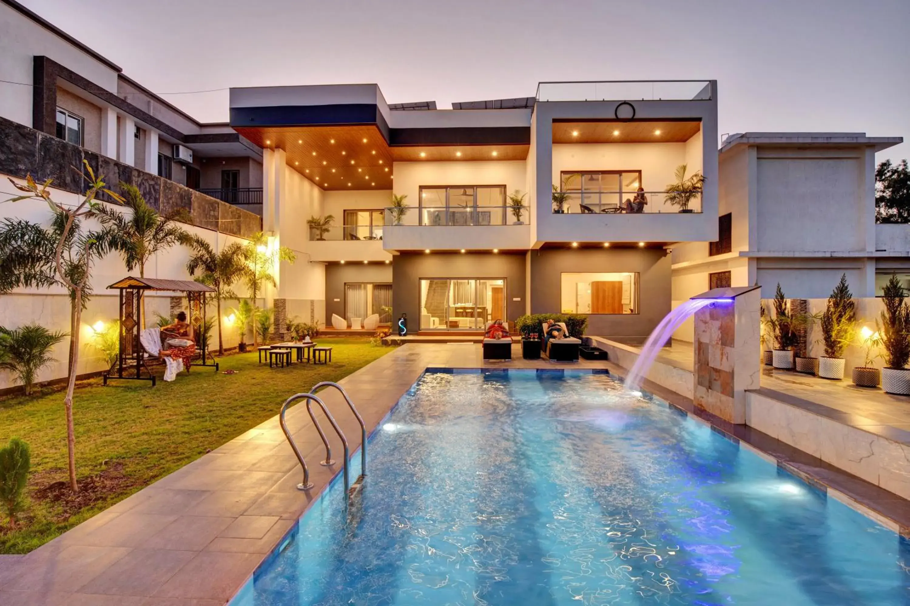 ELIVAAS Horizon Luxe 5BHK Villa with Pvt Pool, Udaipur ELIVAAS Horizon Luxe 5BHK Villa with Pvt Pool, Udaipur