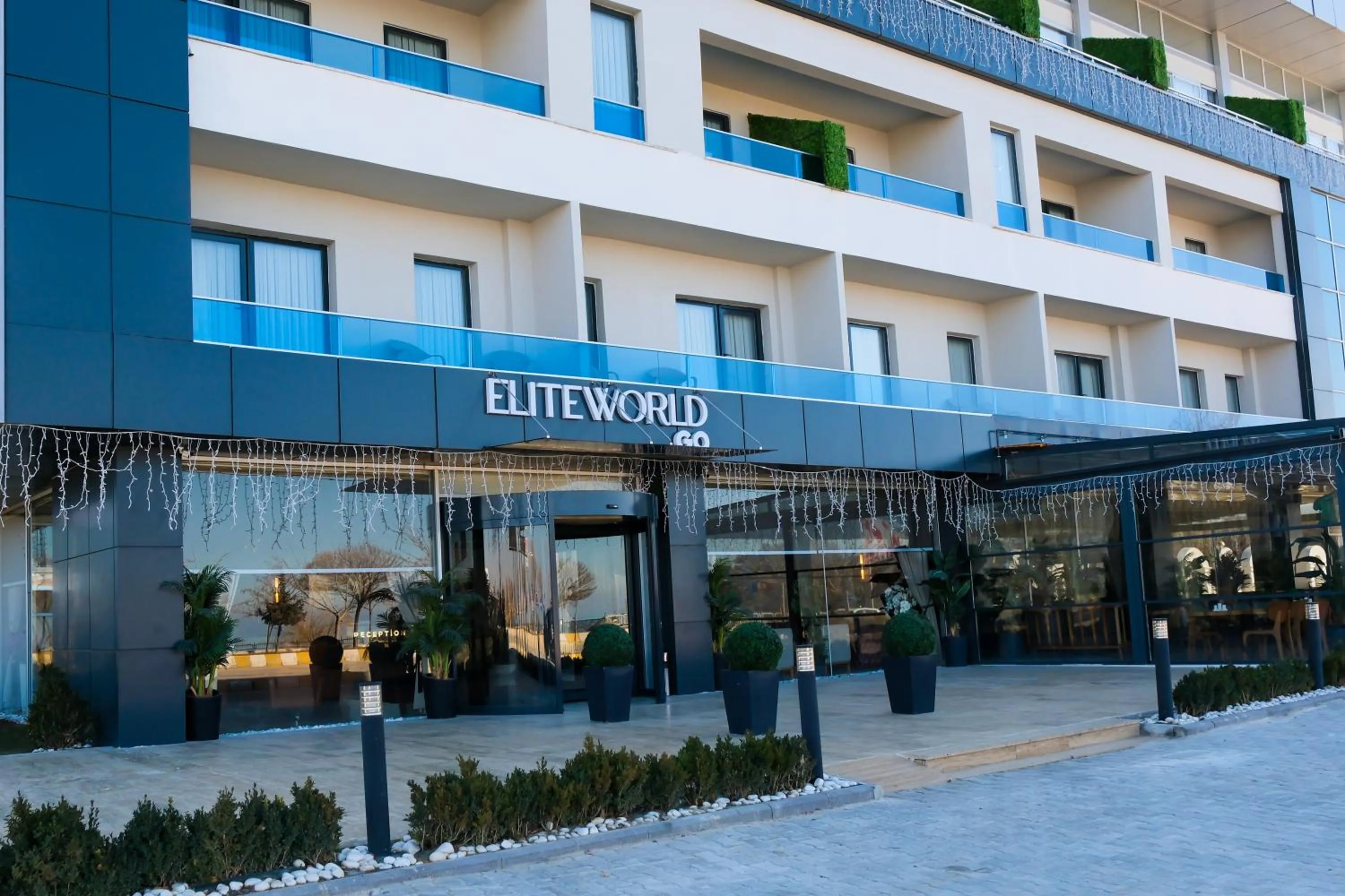 Facade/entrance in Elite World GO Van Edremit