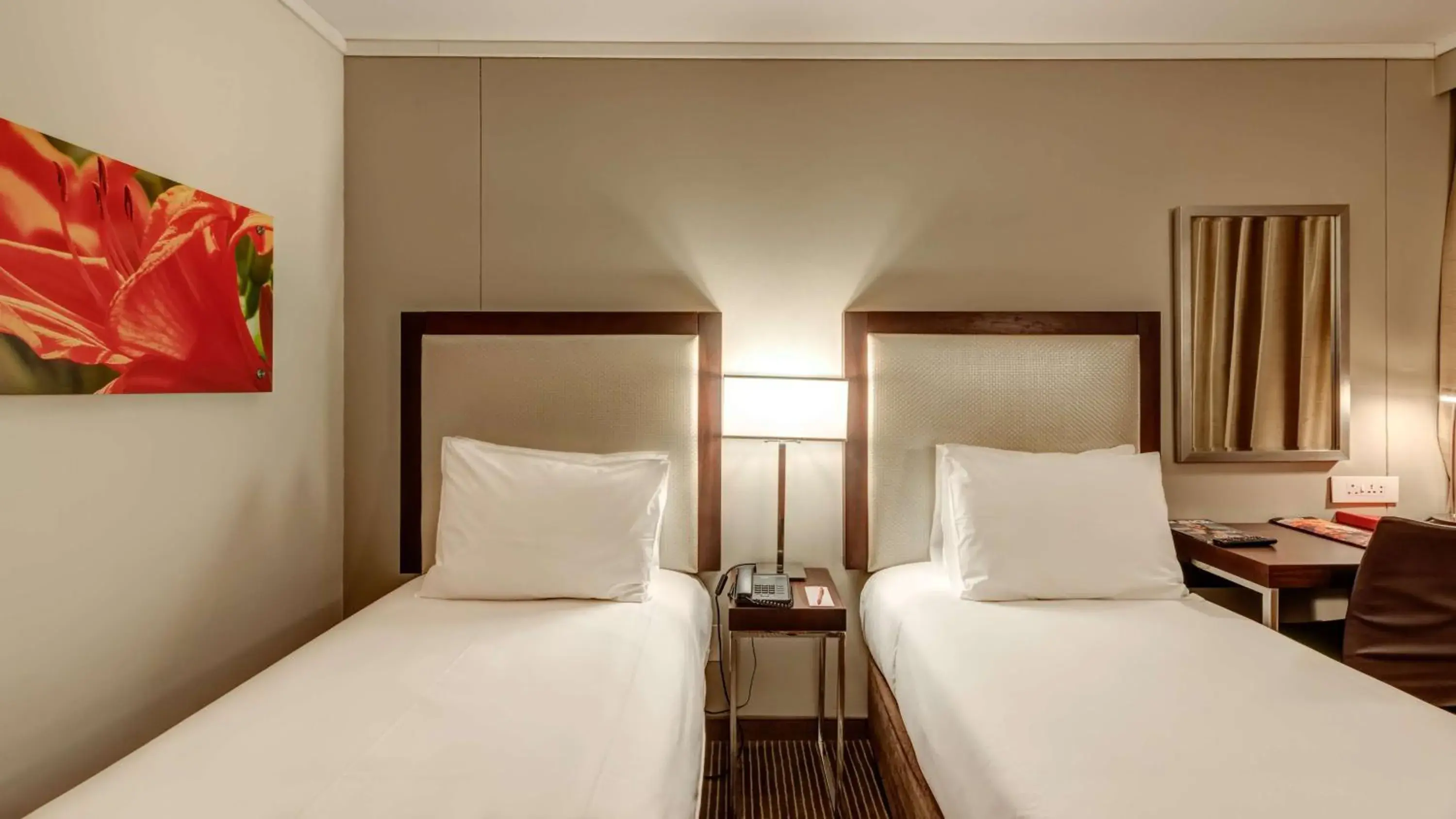 Standard Twin Room in StayEasy Eastgate Standard Twin Room in StayEasy Eastgate