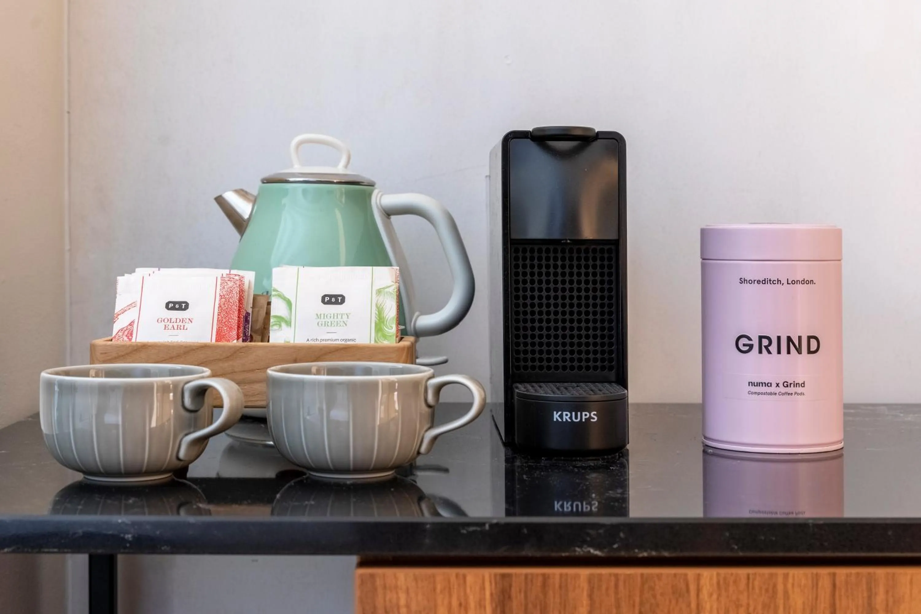 Coffee/tea facilities in Numa Florence Felice