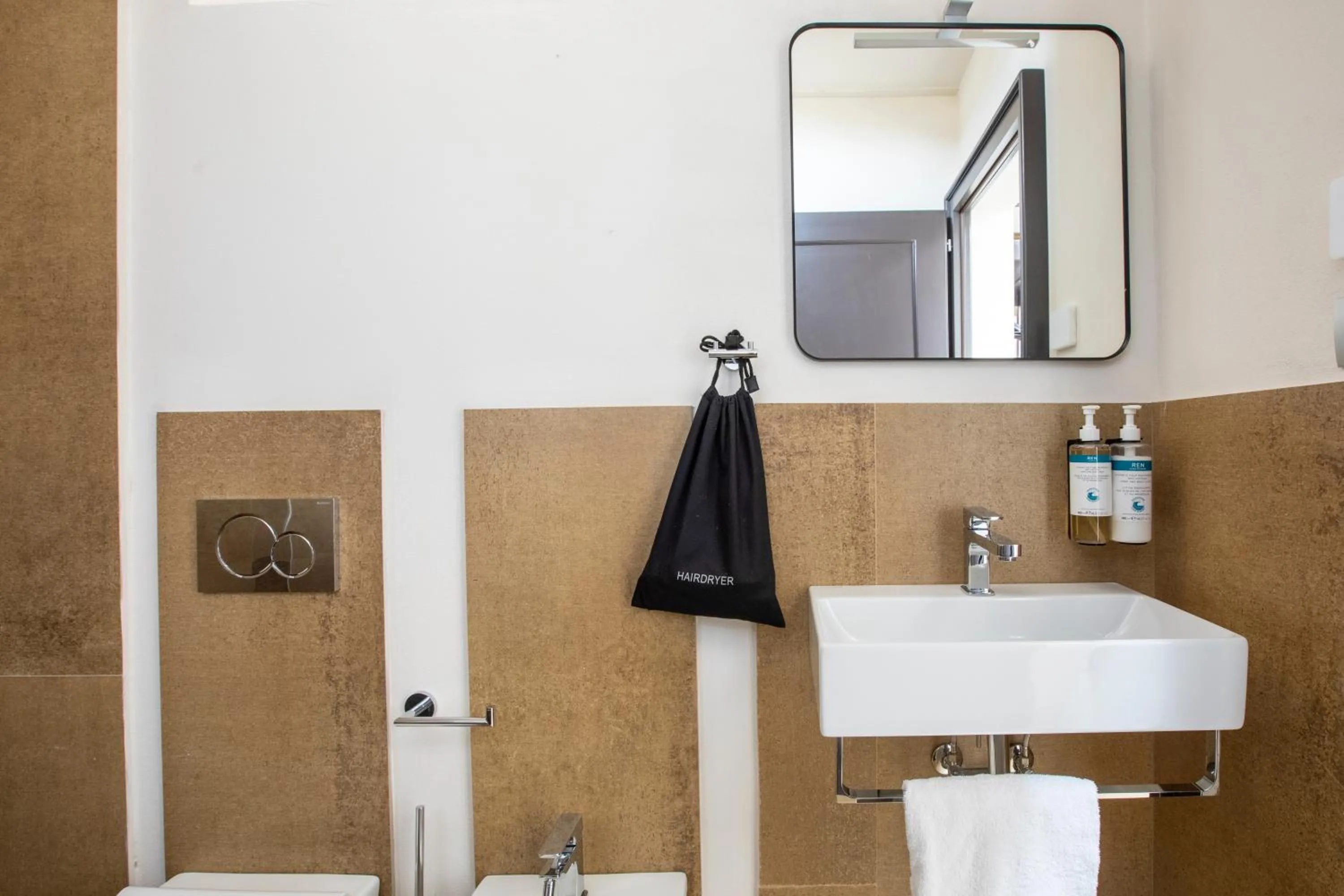 Bathroom in Numa Florence Felice