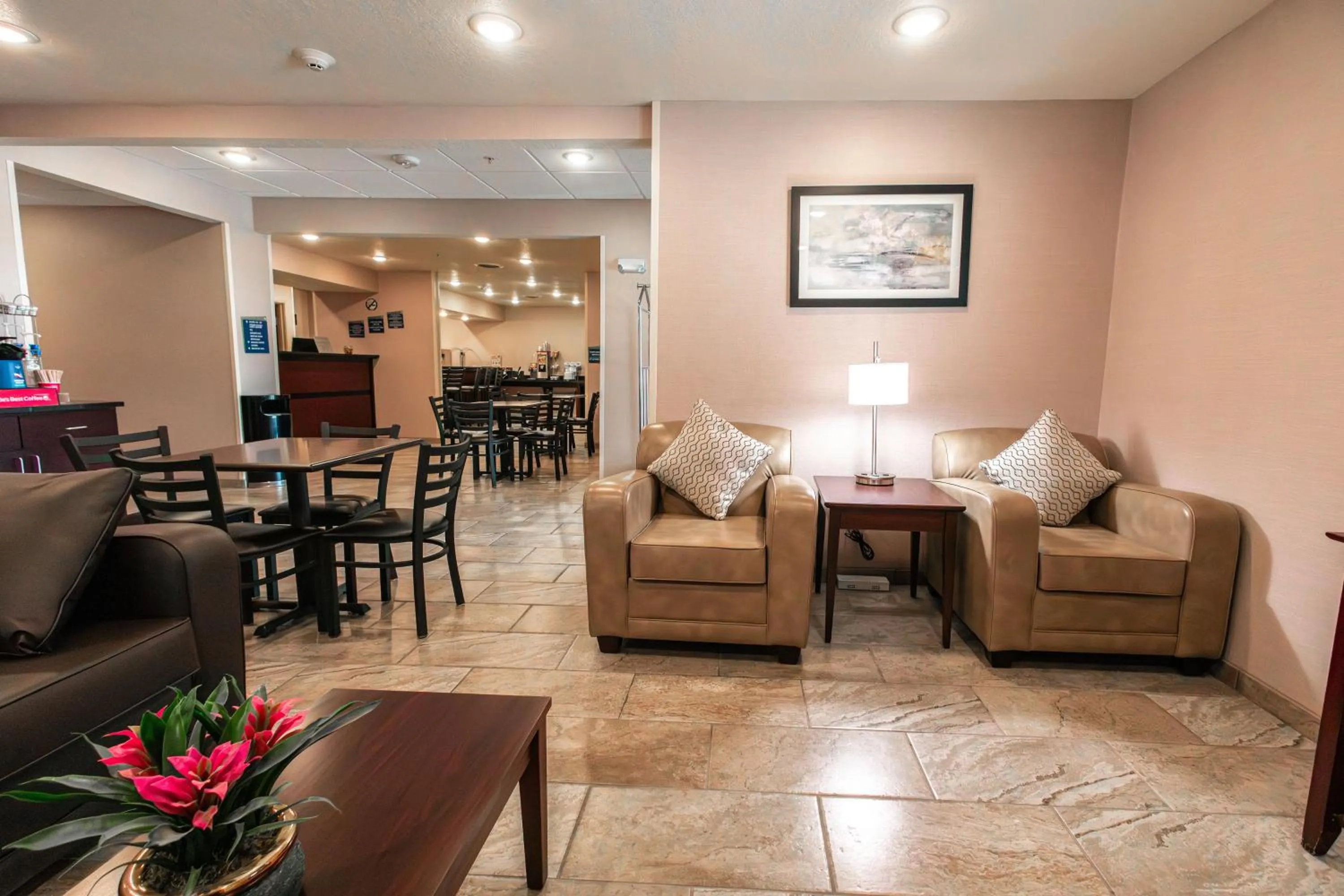 Lobby or reception in Cobblestone Inn & Suites - Big Lake