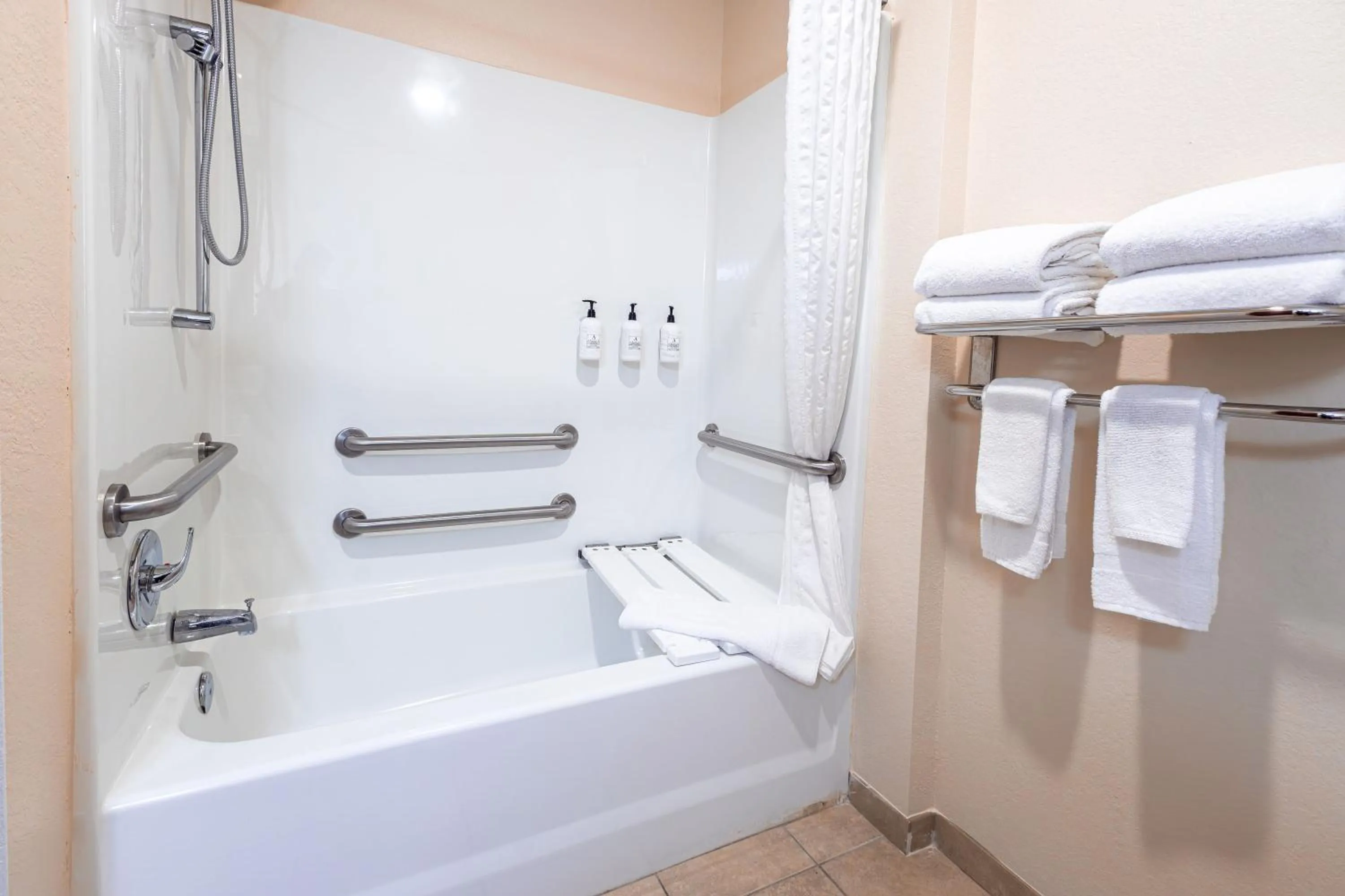 Bathroom in Cobblestone Inn & Suites - Big Lake