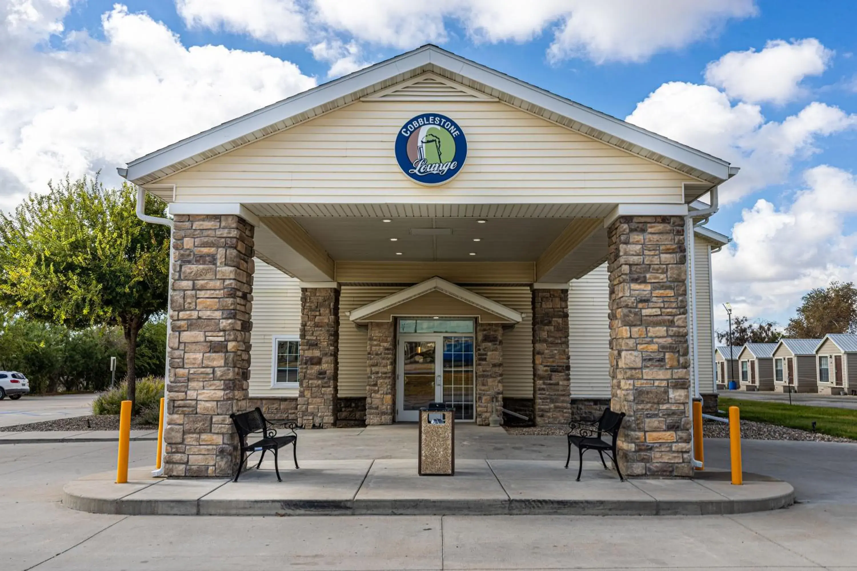 Property building in Cobblestone Inn & Suites - Big Lake Property building in Cobblestone Inn & Suites - Big Lake