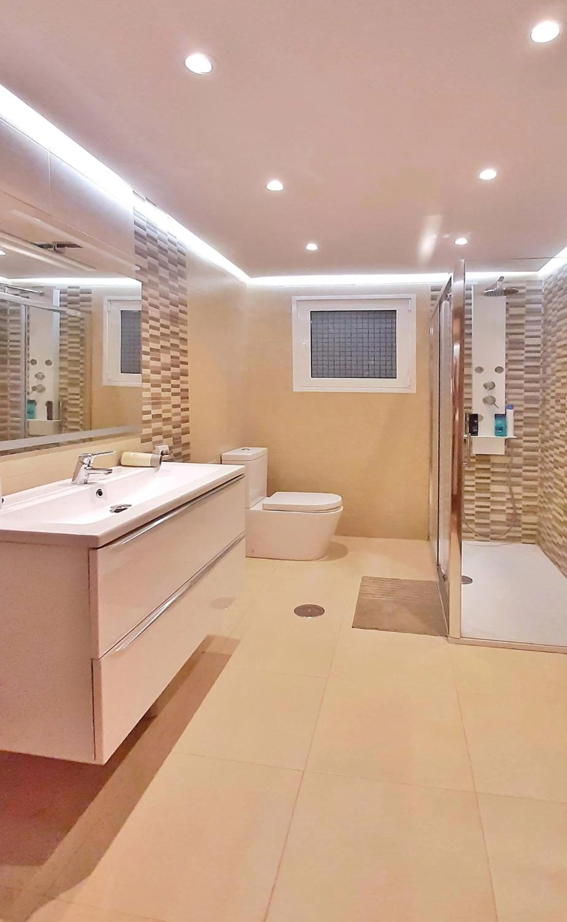 Shower in Casa en Cortiñan