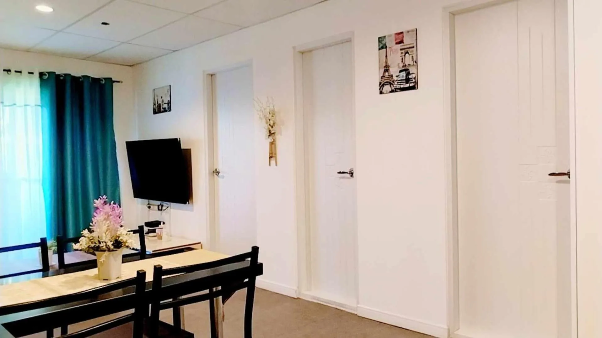 Communal lounge/ TV room in Smart Condominium Official