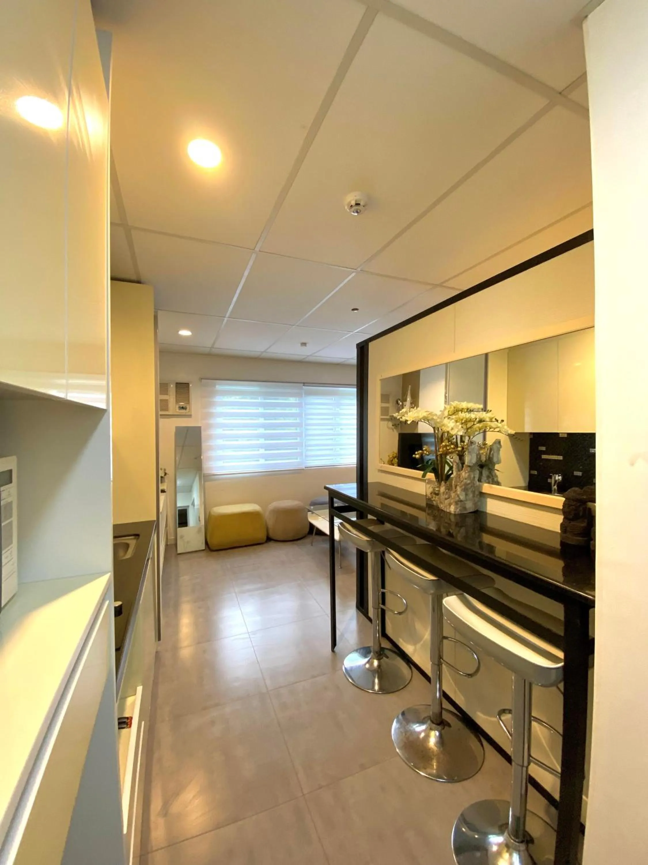 Kitchen or kitchenette in Smart Condominium Official