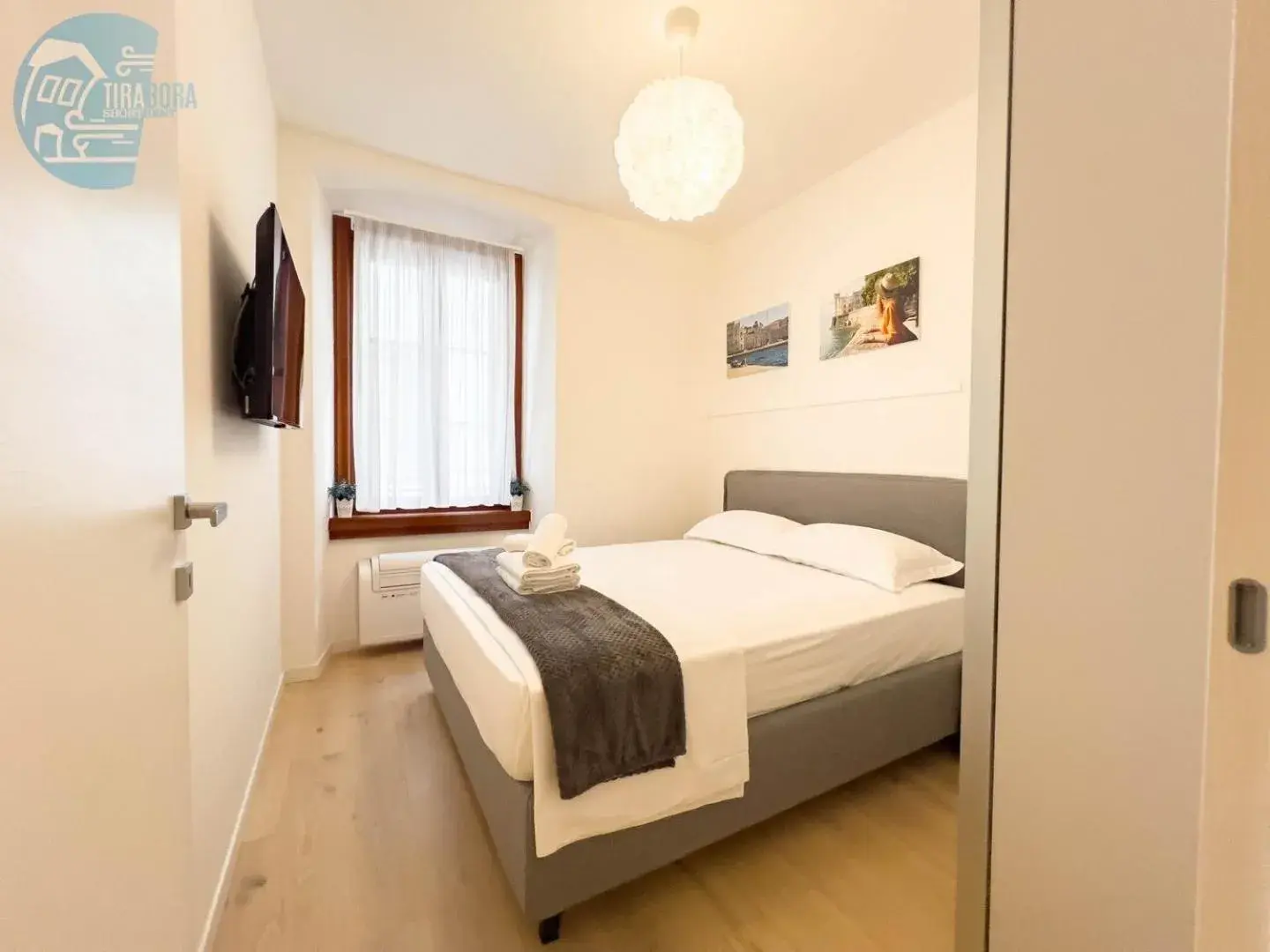 Piazza della Borsa 3B Tirabora Short Rent Piazza della Borsa 3B Tirabora Short Rent