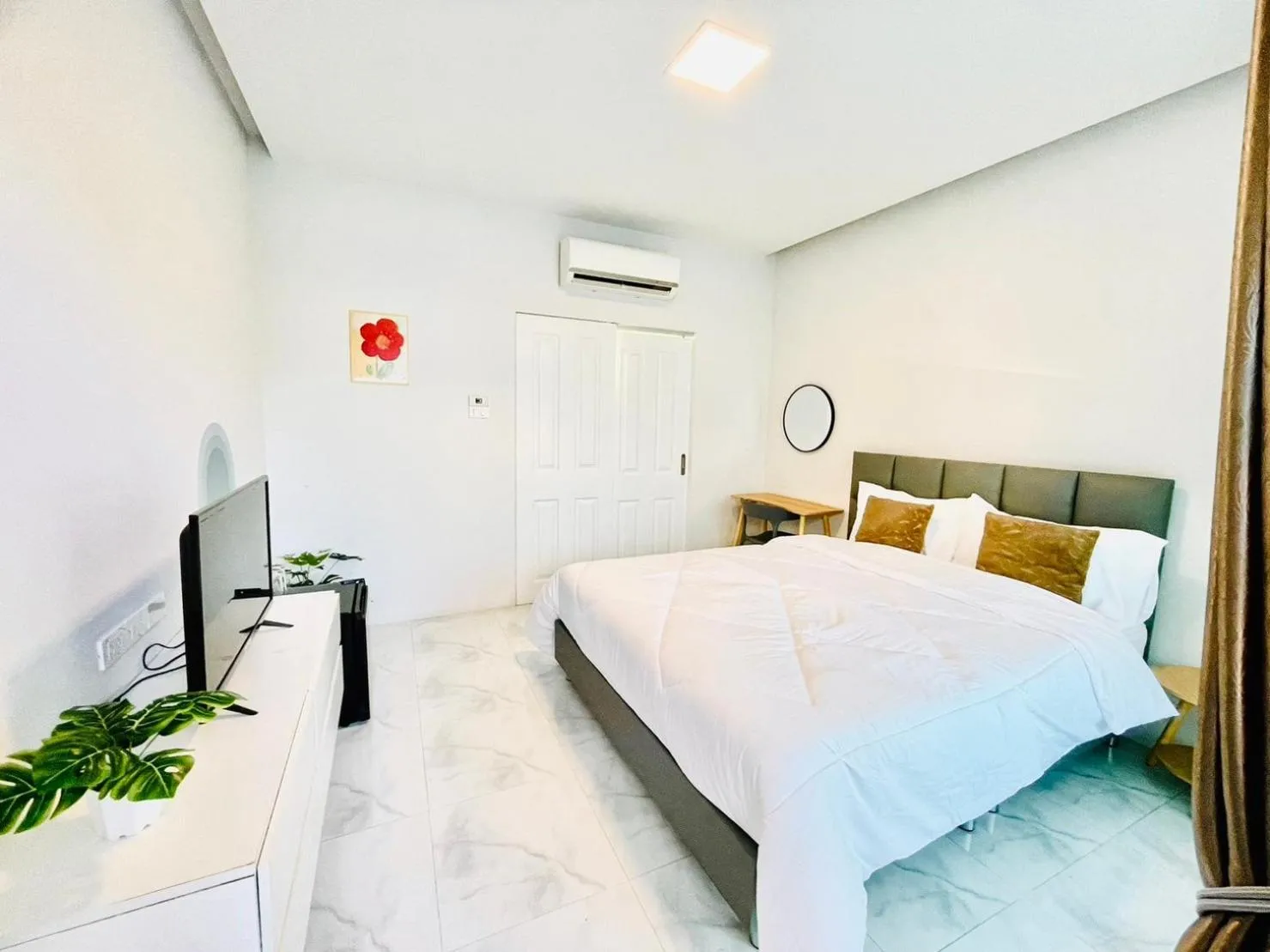 TV and multimedia in Sky View Home and Hostel Chiangmai