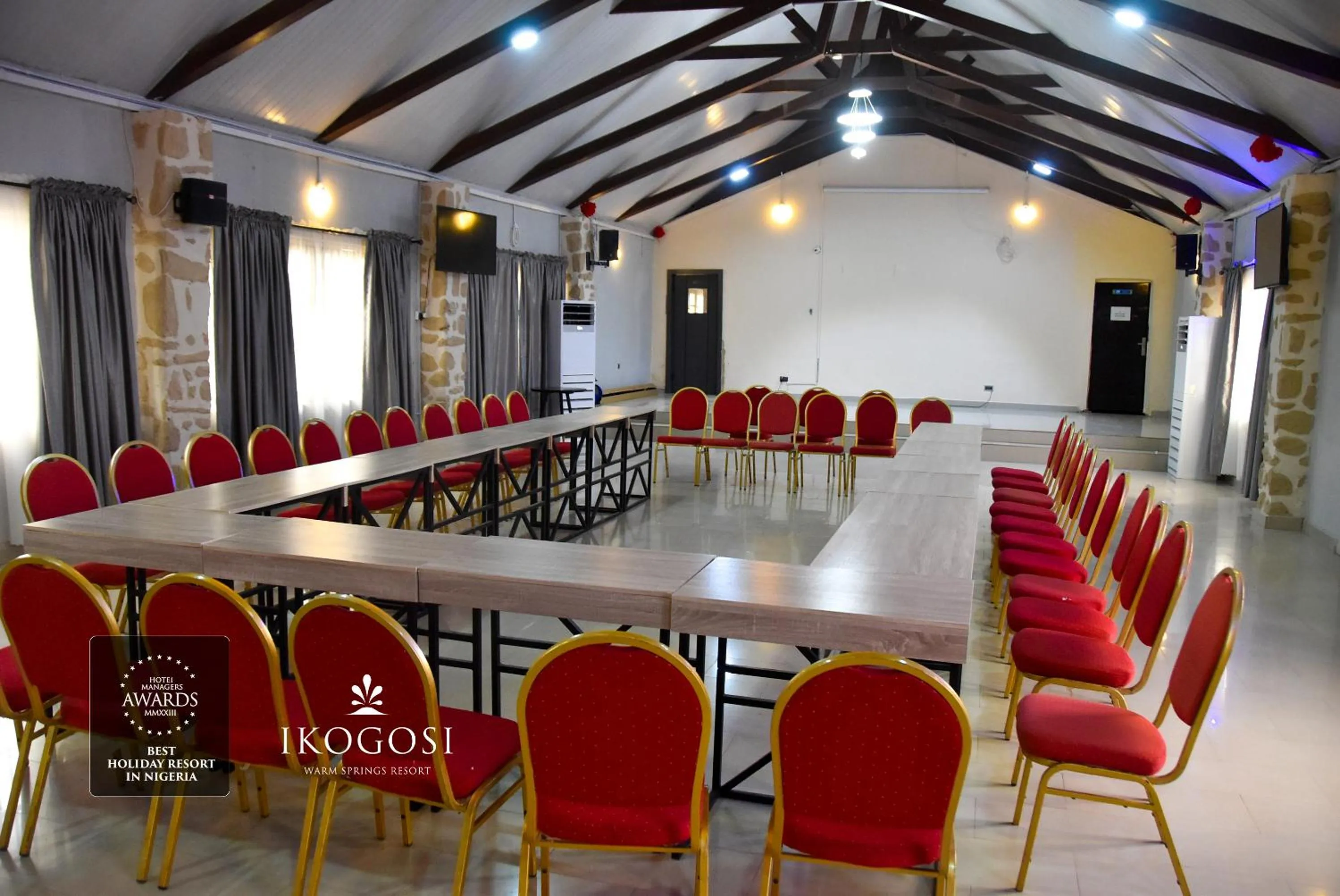 Meeting/conference room in IKOGOSI WARM SPRINGS RESORT