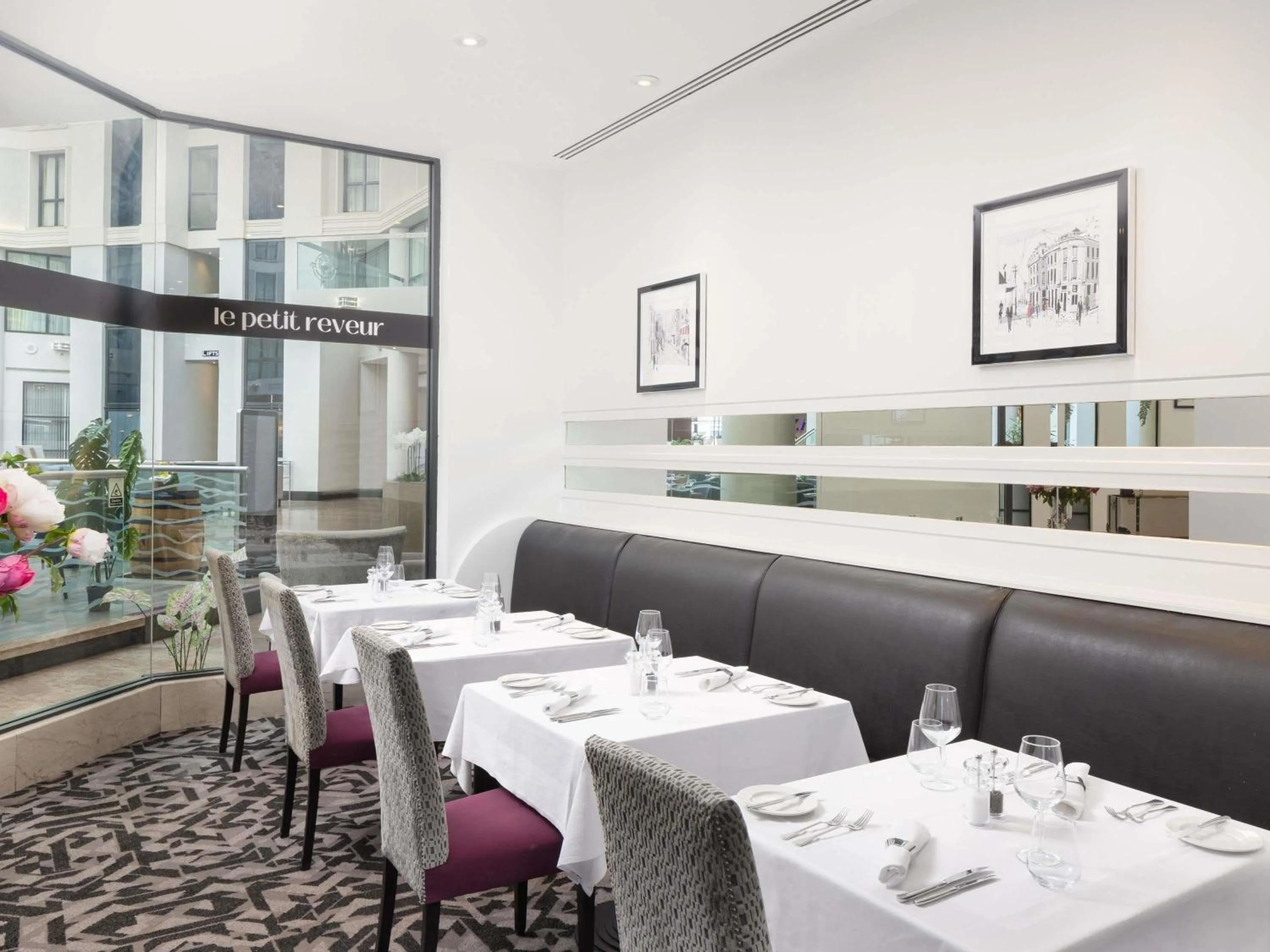 Restaurant/places to eat in Sofitel London Gatwick