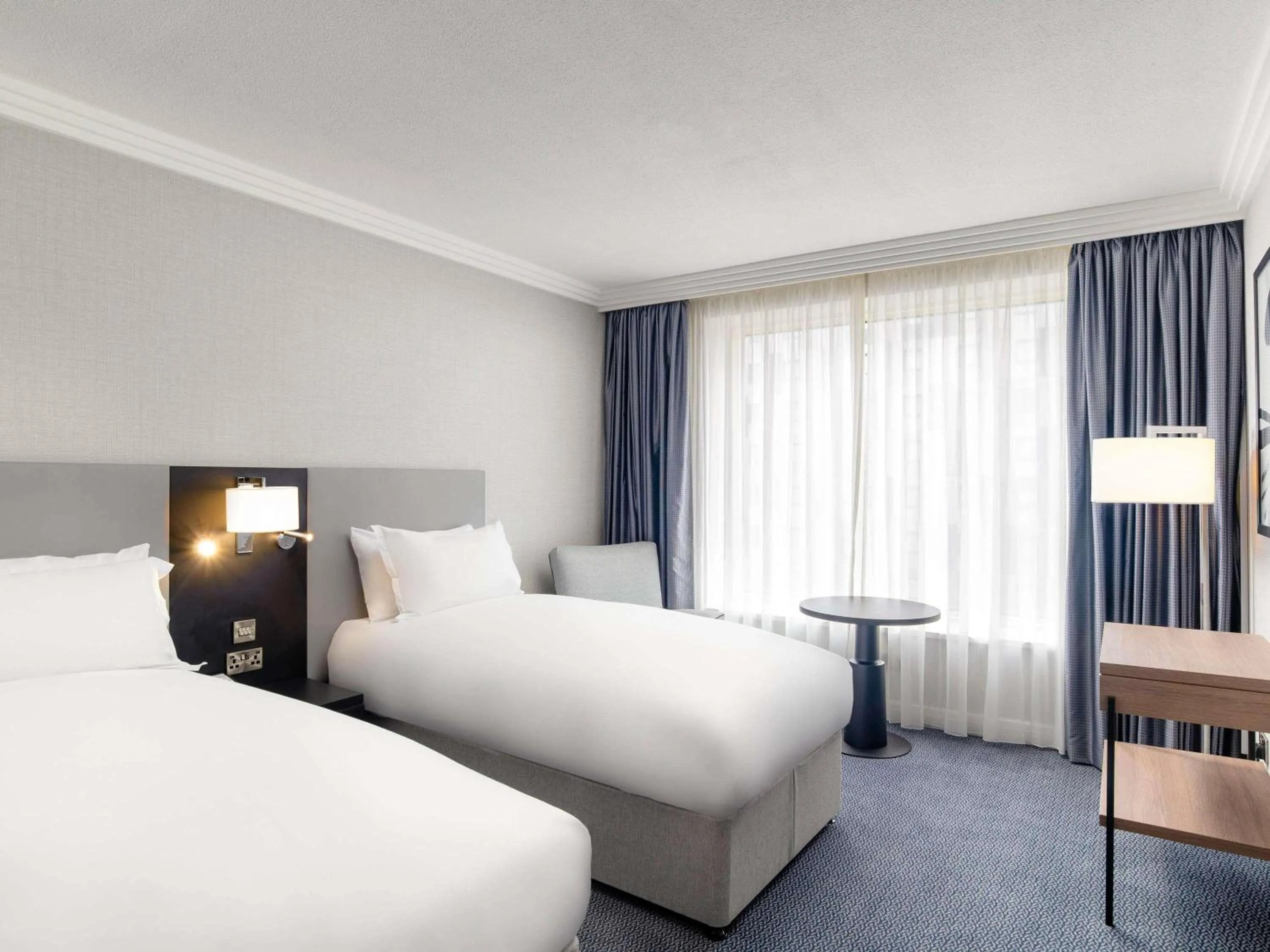 Bedroom, Bed in Sofitel London Gatwick