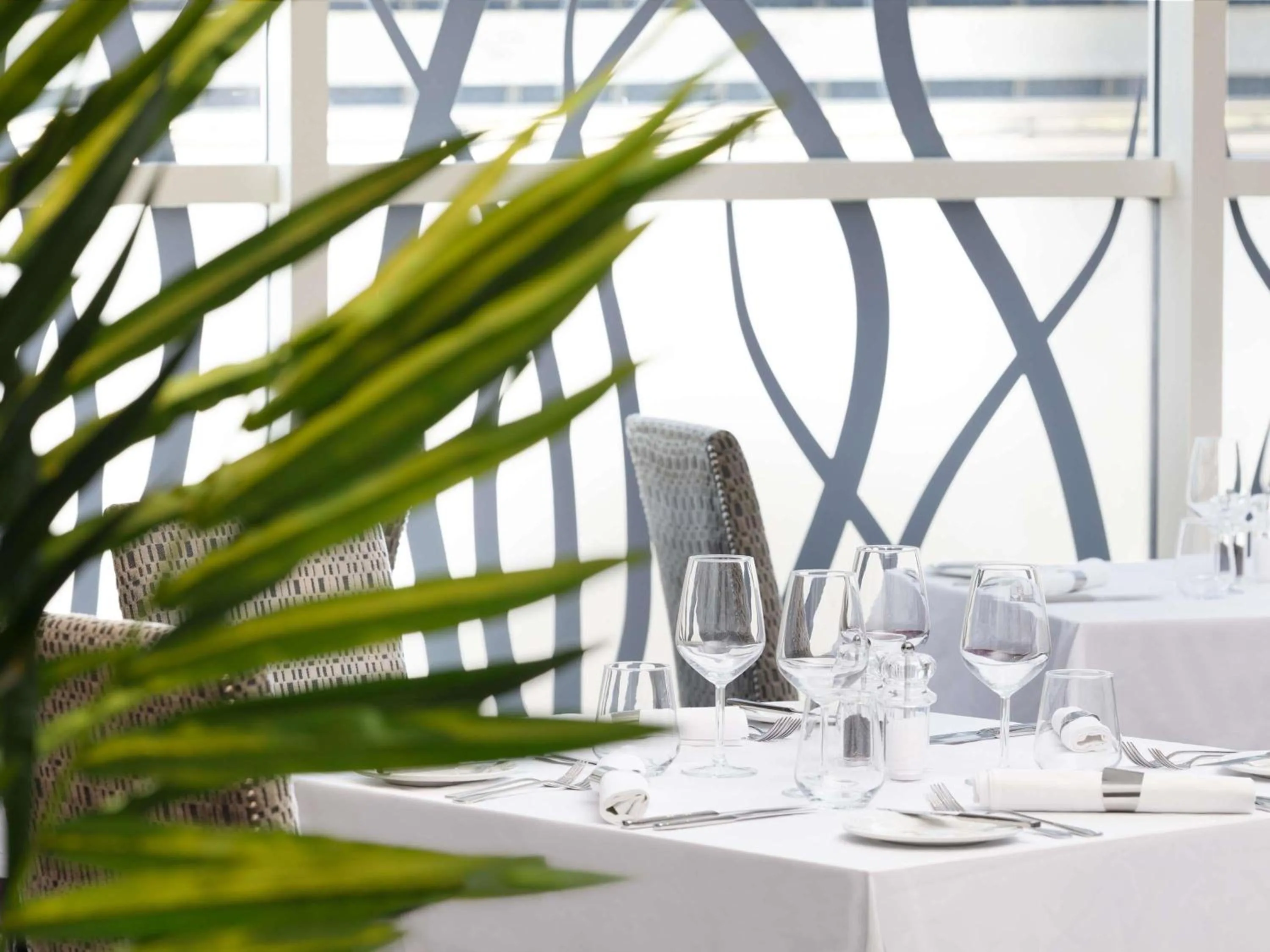 Restaurant/places to eat in Sofitel London Gatwick