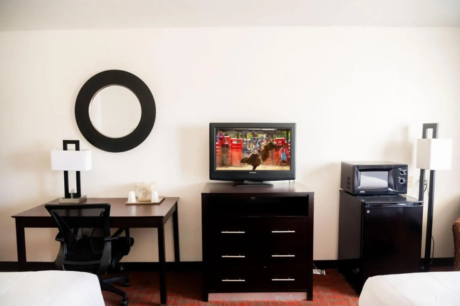 TV and multimedia in OK Welcome Home Hotel