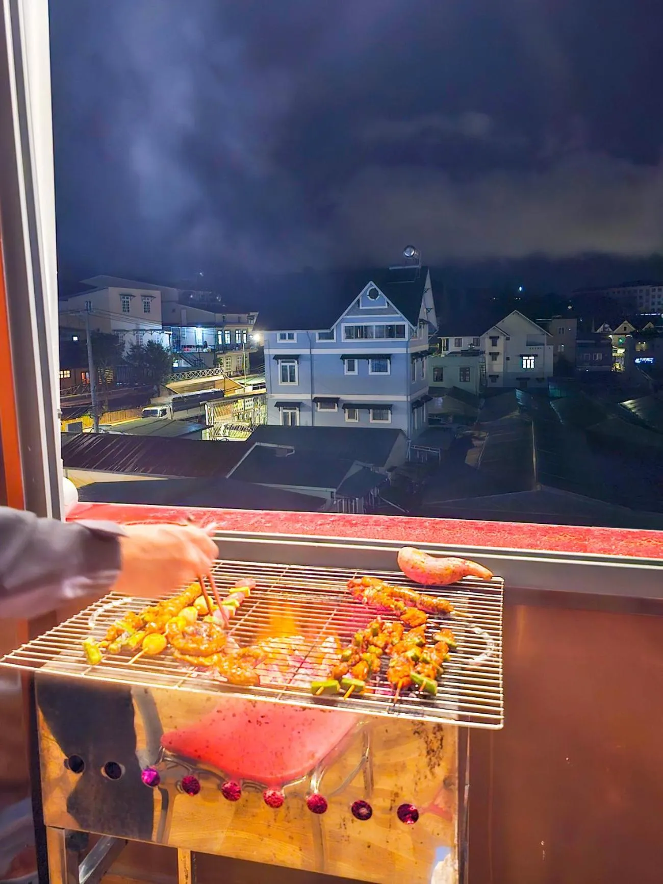 BBQ facilities in Mai DiaMond Hotel