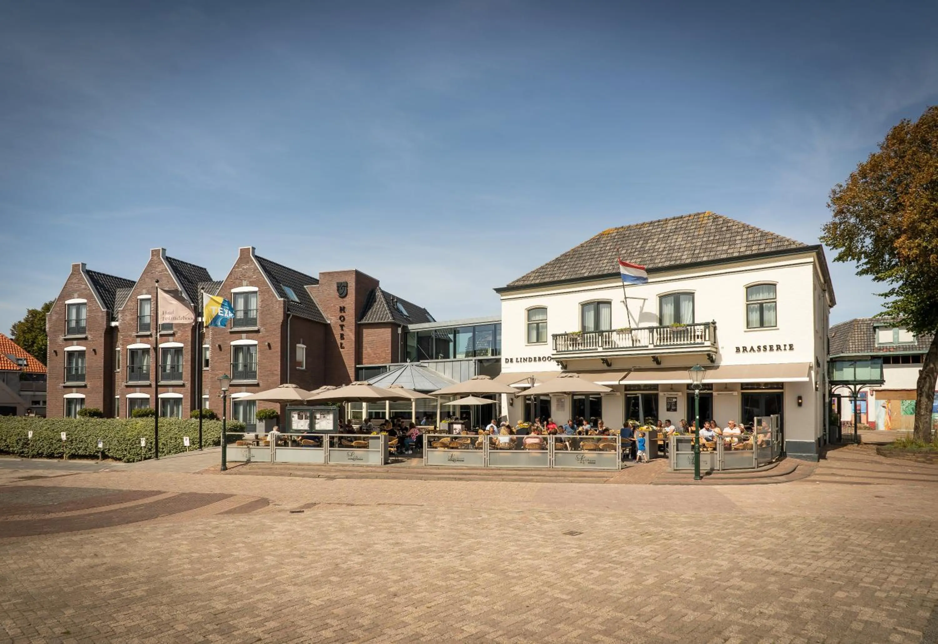 Facade/entrance in Hotel De Lindeboom