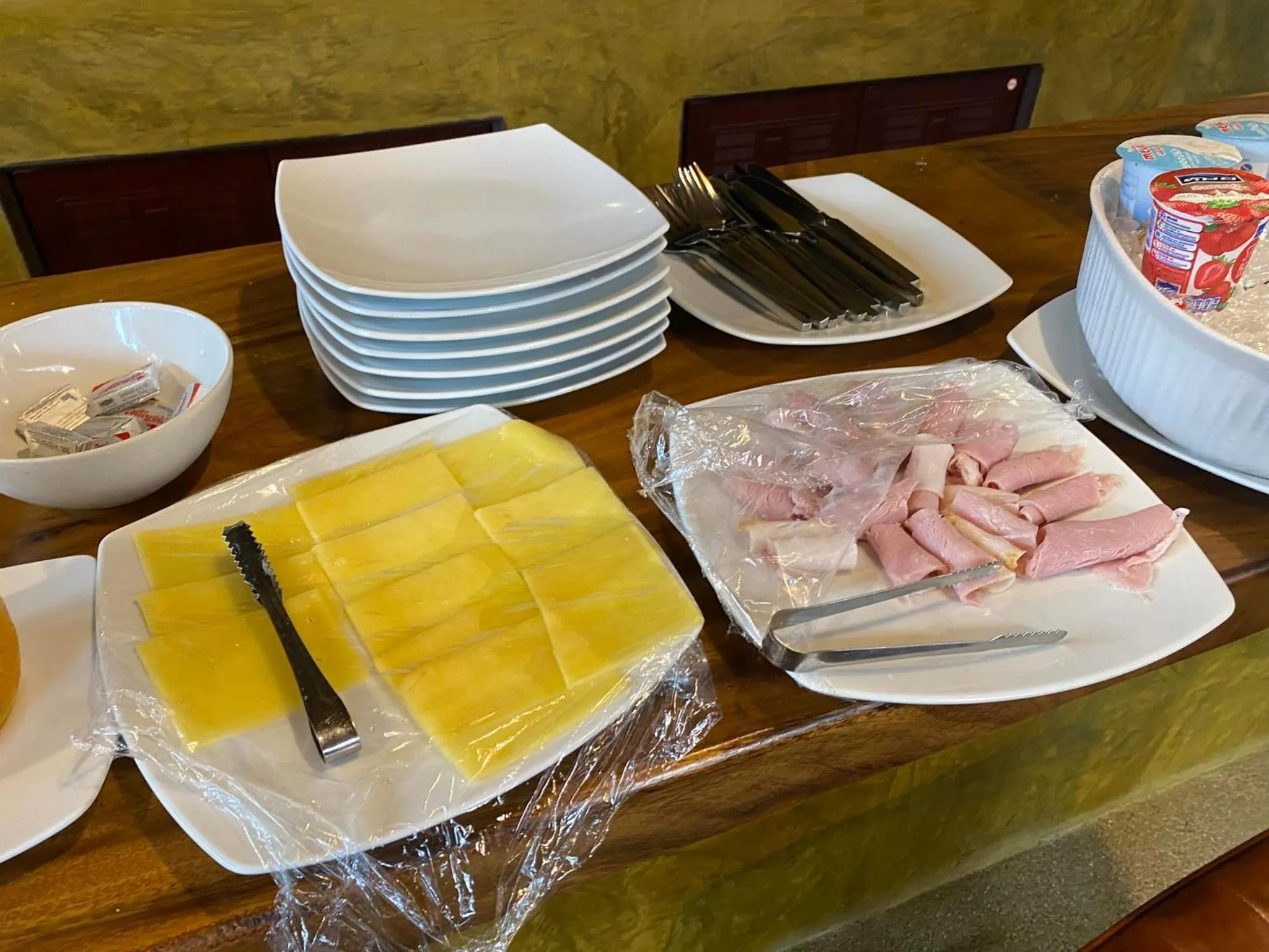 Breakfast, Food in Kamala Tropical Garden Hotel