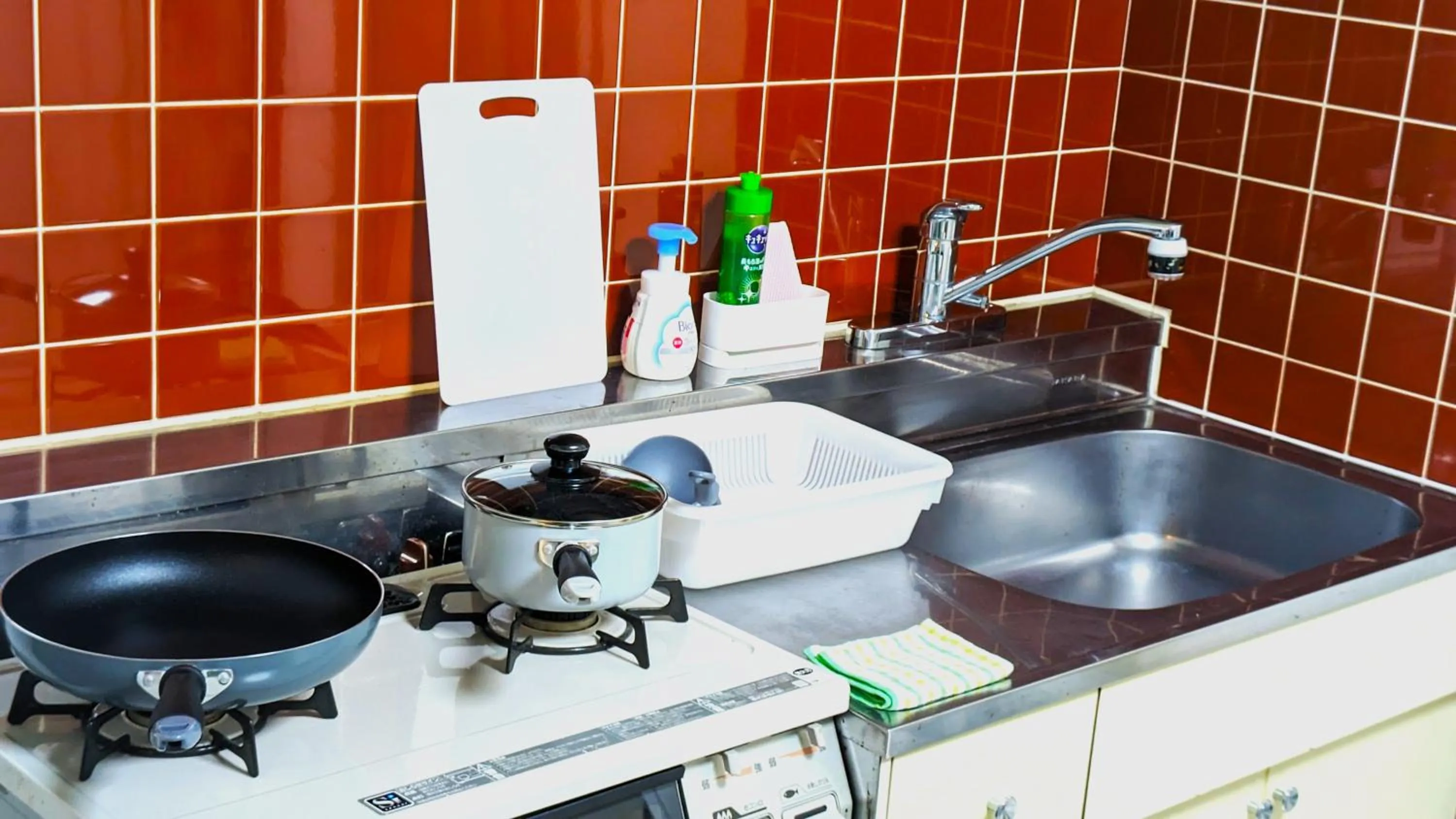 kitchen in KIYAZA Space Sapporo 2