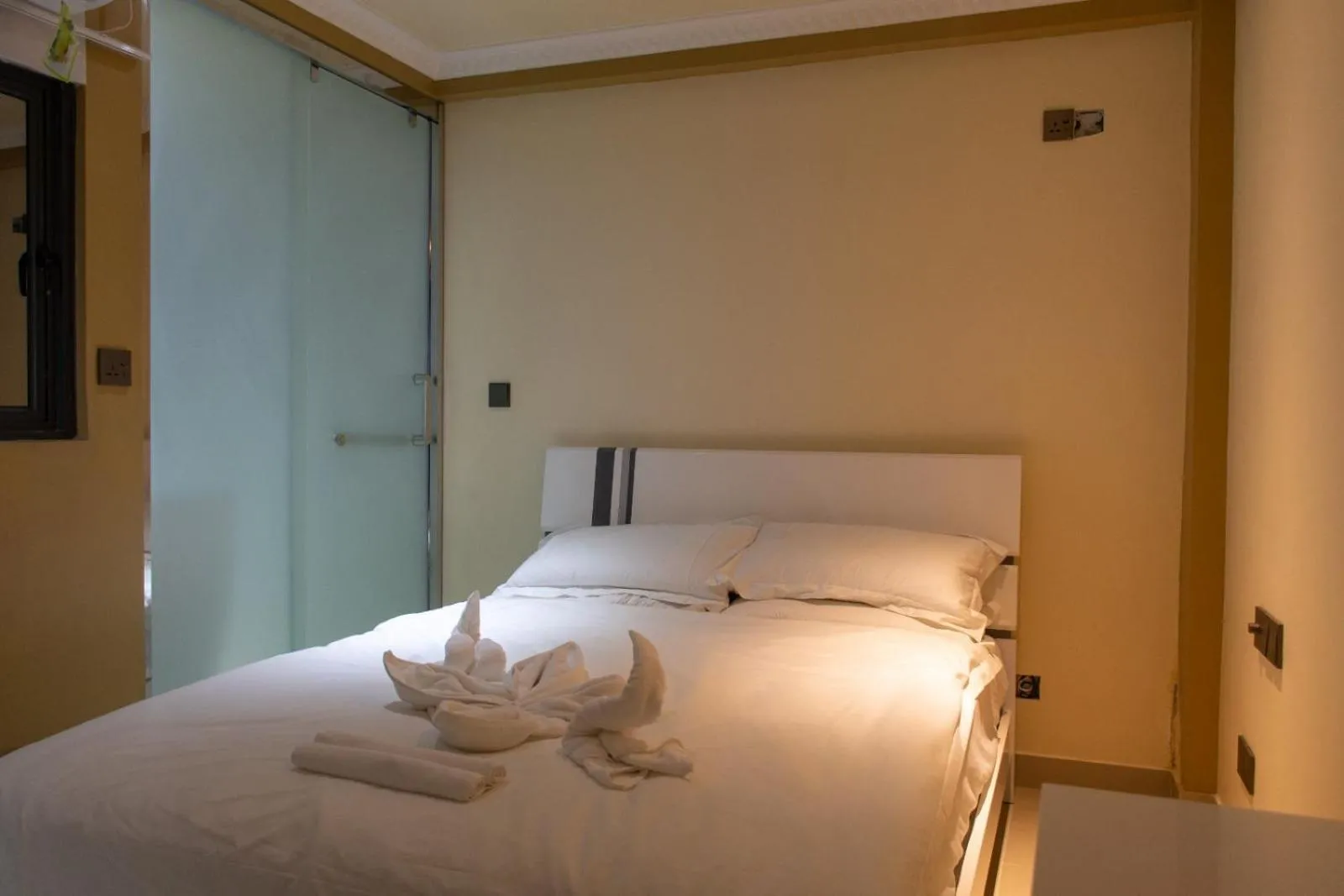 Bed in Fanfini Residence Male’