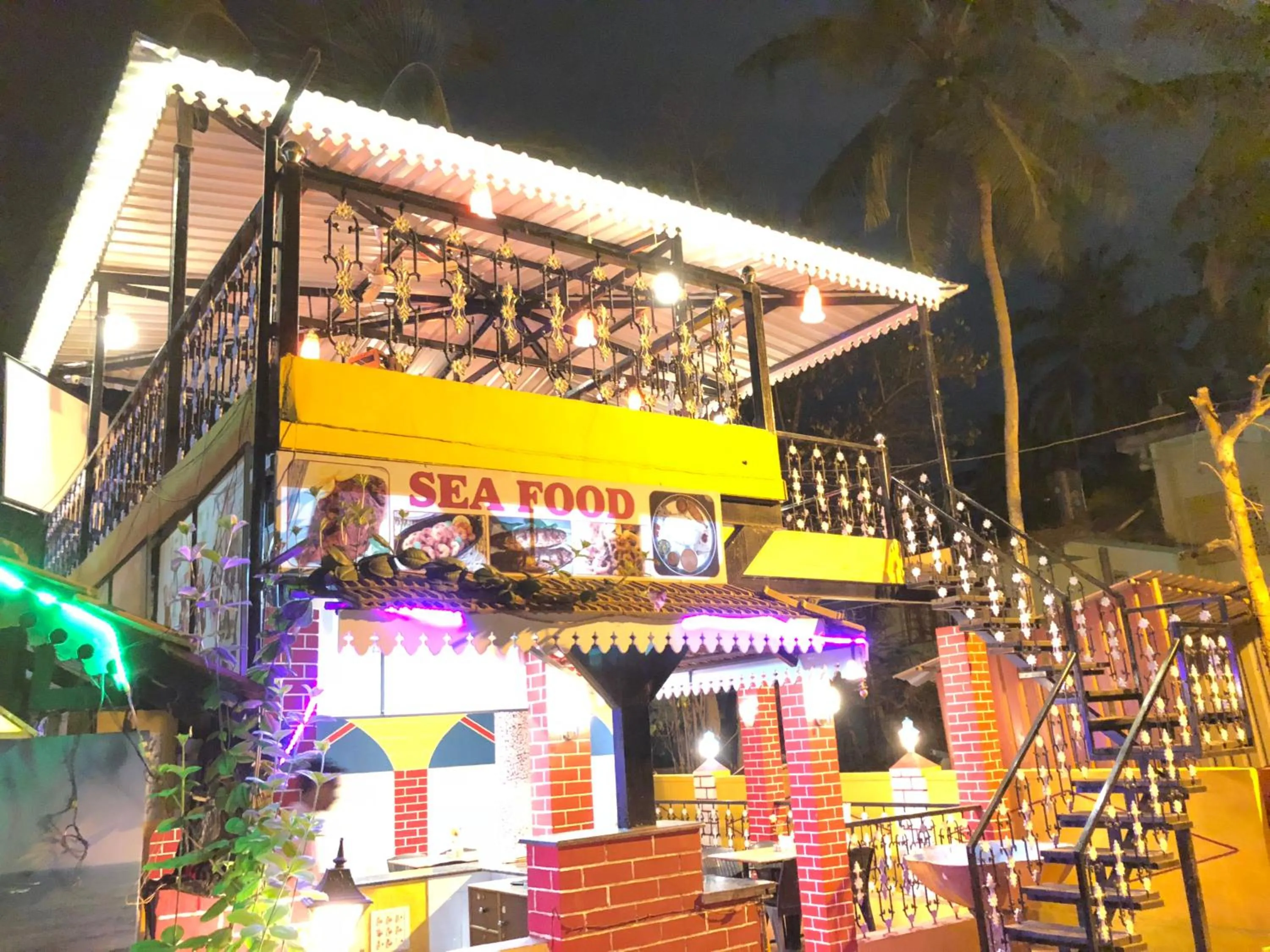 Restaurant/places to eat in Veronica By The Beach Calangute