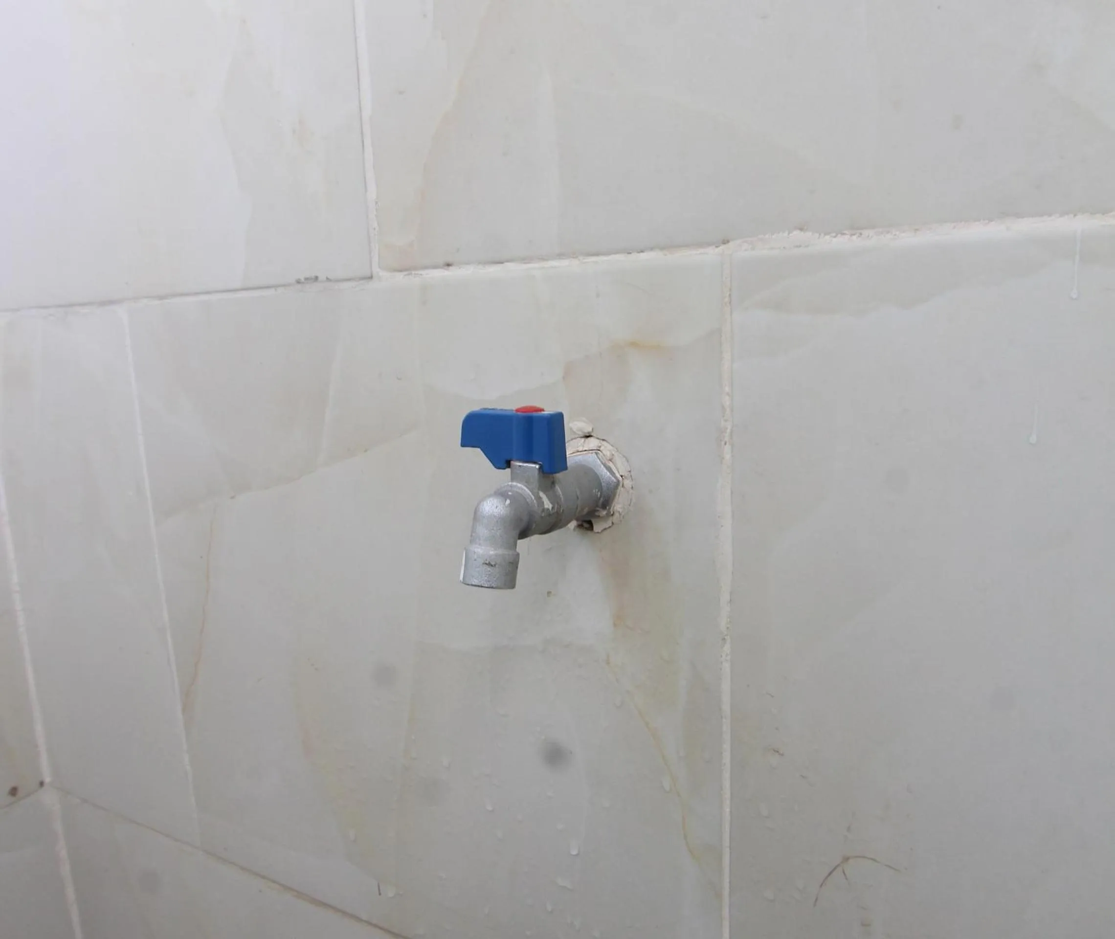 Bathroom in OYO Life 93125 Kos Bale Lumbung Syariah