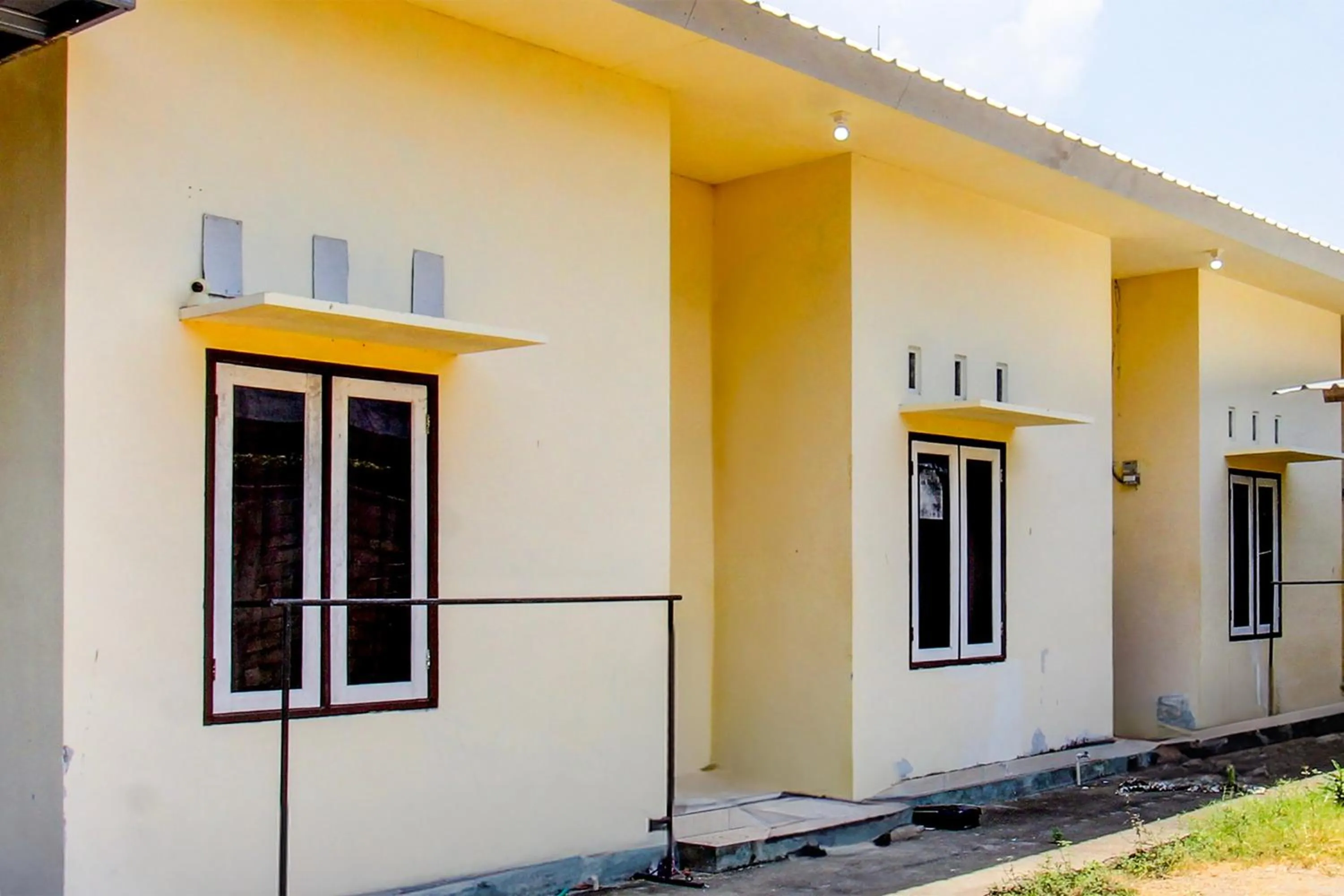 Lobby or reception in OYO Life 93153 Kos Jenggala