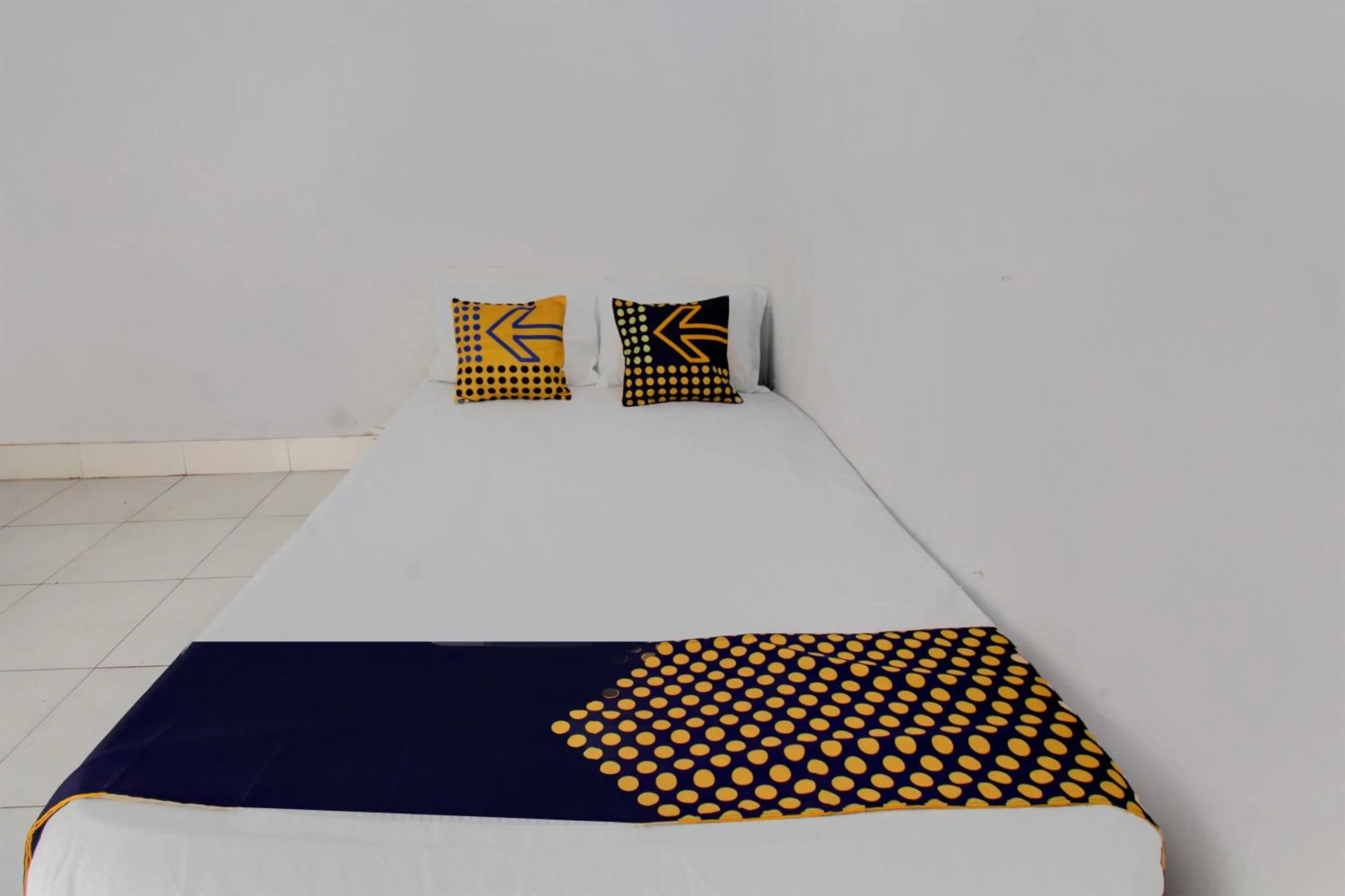 Bedroom, Bed in OYO Life 93153 Kos Jenggala