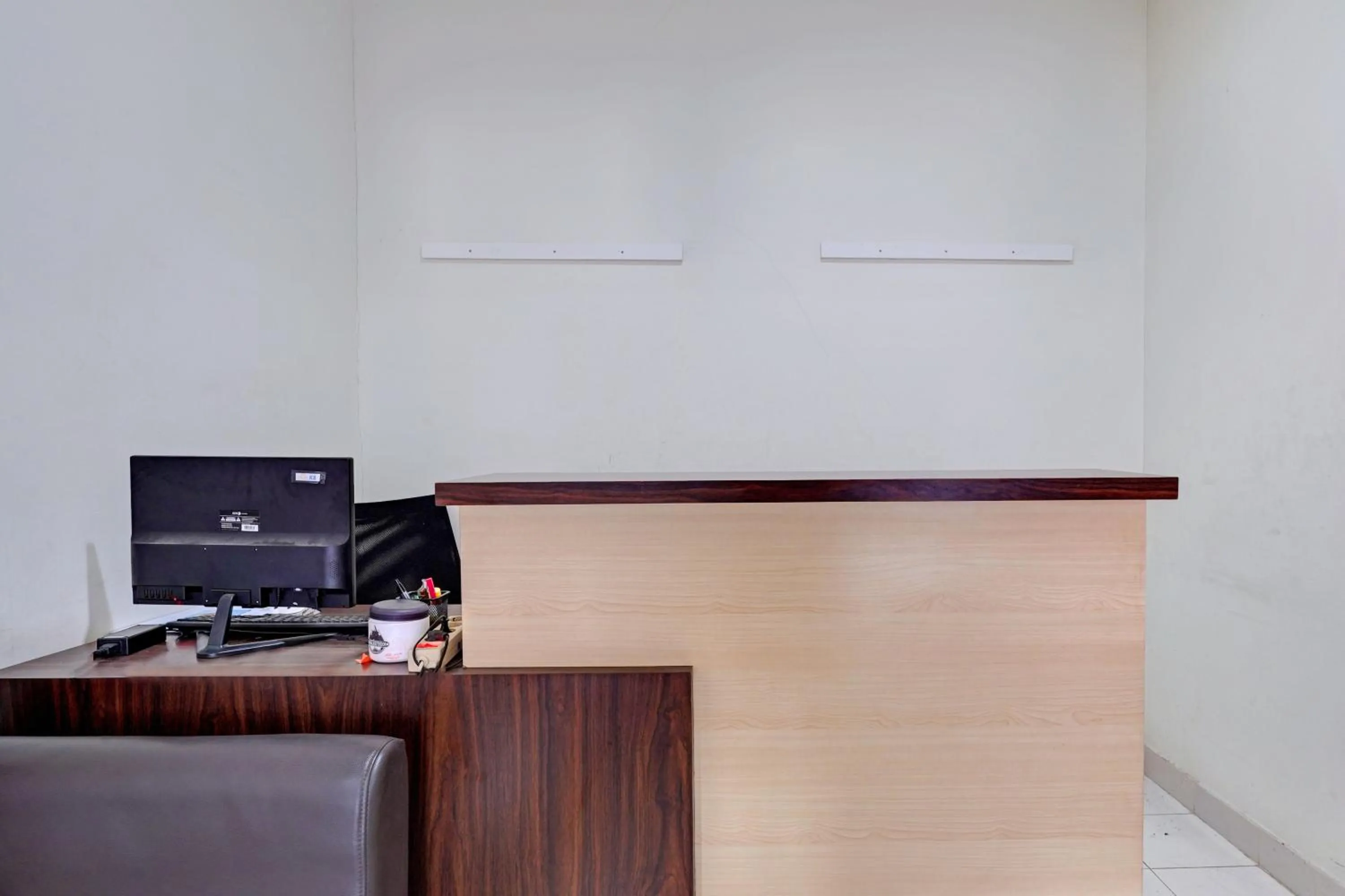 Lobby or reception in OYO Life 93103 Apartement Gateway Cicadas By Fikri Room