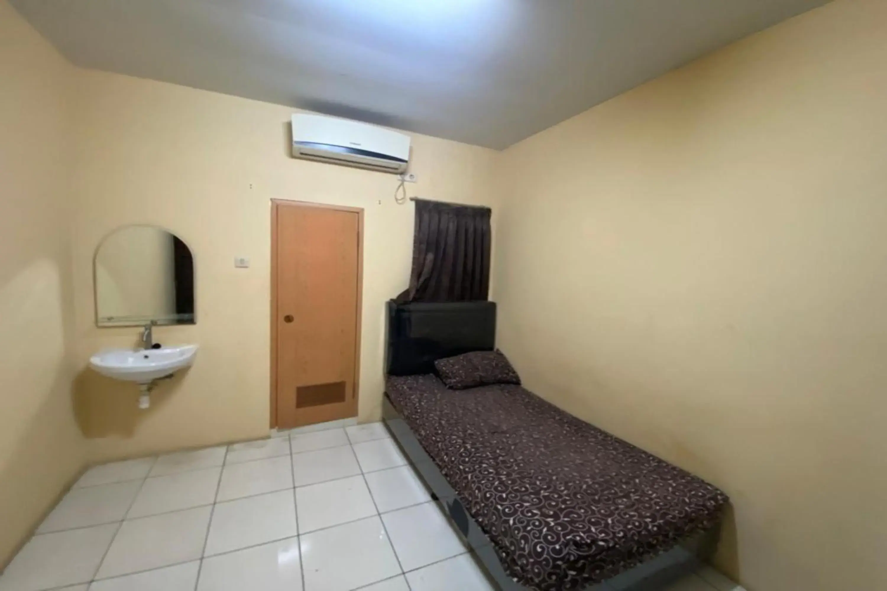 OYO LIfe 93129 Kost Mangga OYO LIfe 93129 Kost Mangga