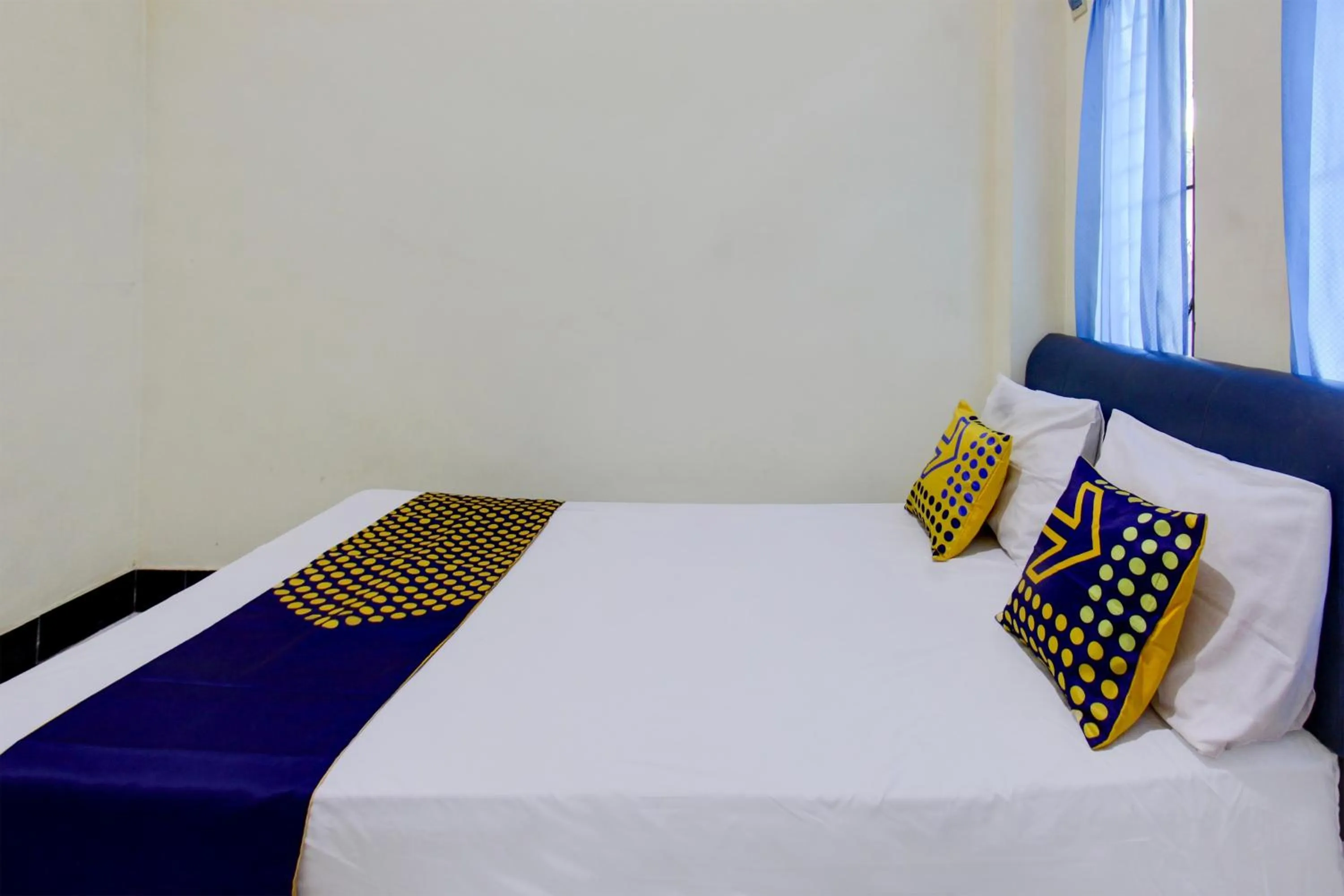 Bedroom, Bed in OYO Life 93157 Kos Kaloka