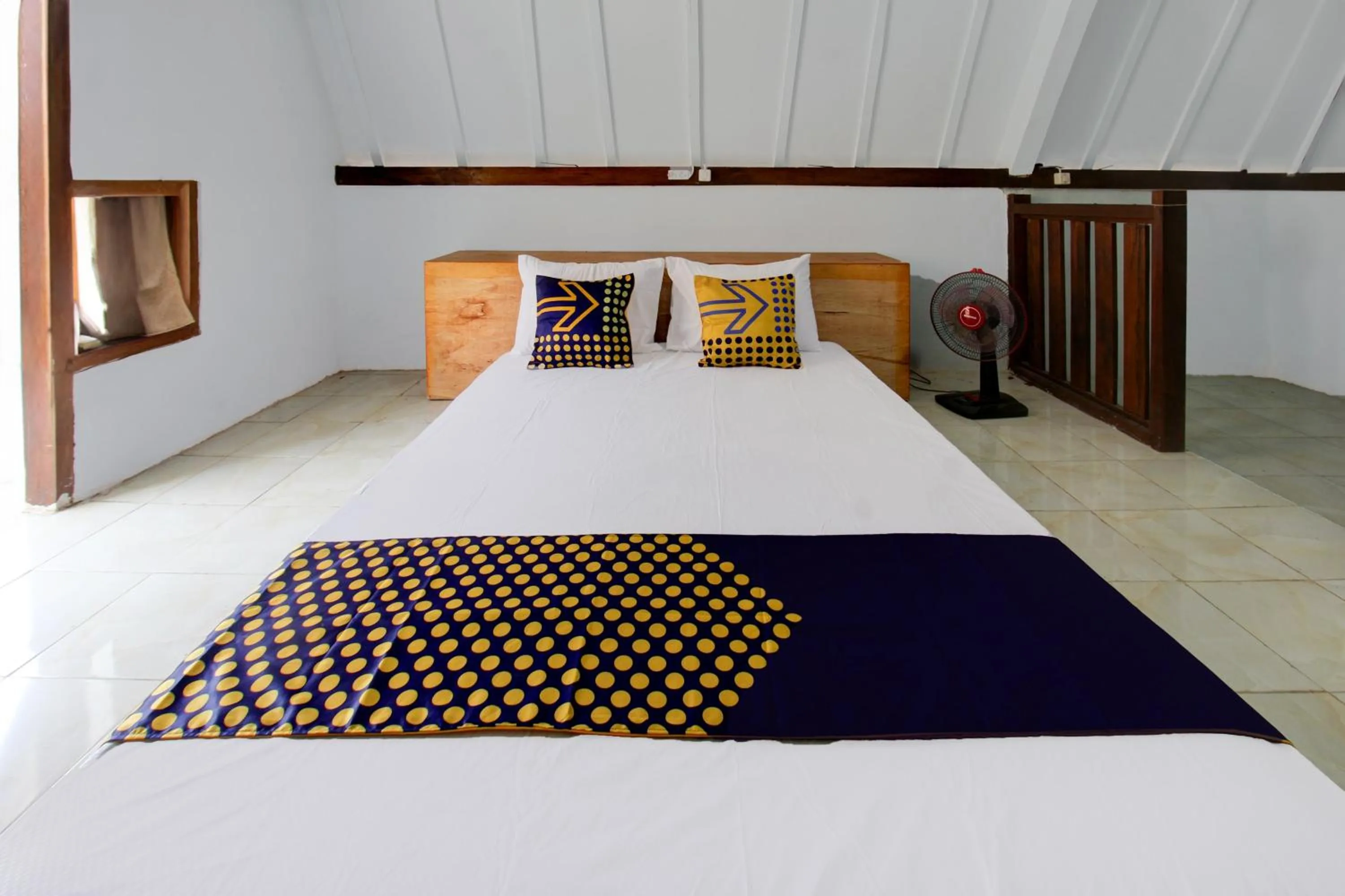 Bedroom, Bed in OYO Life 93154 White Kos Jenggala