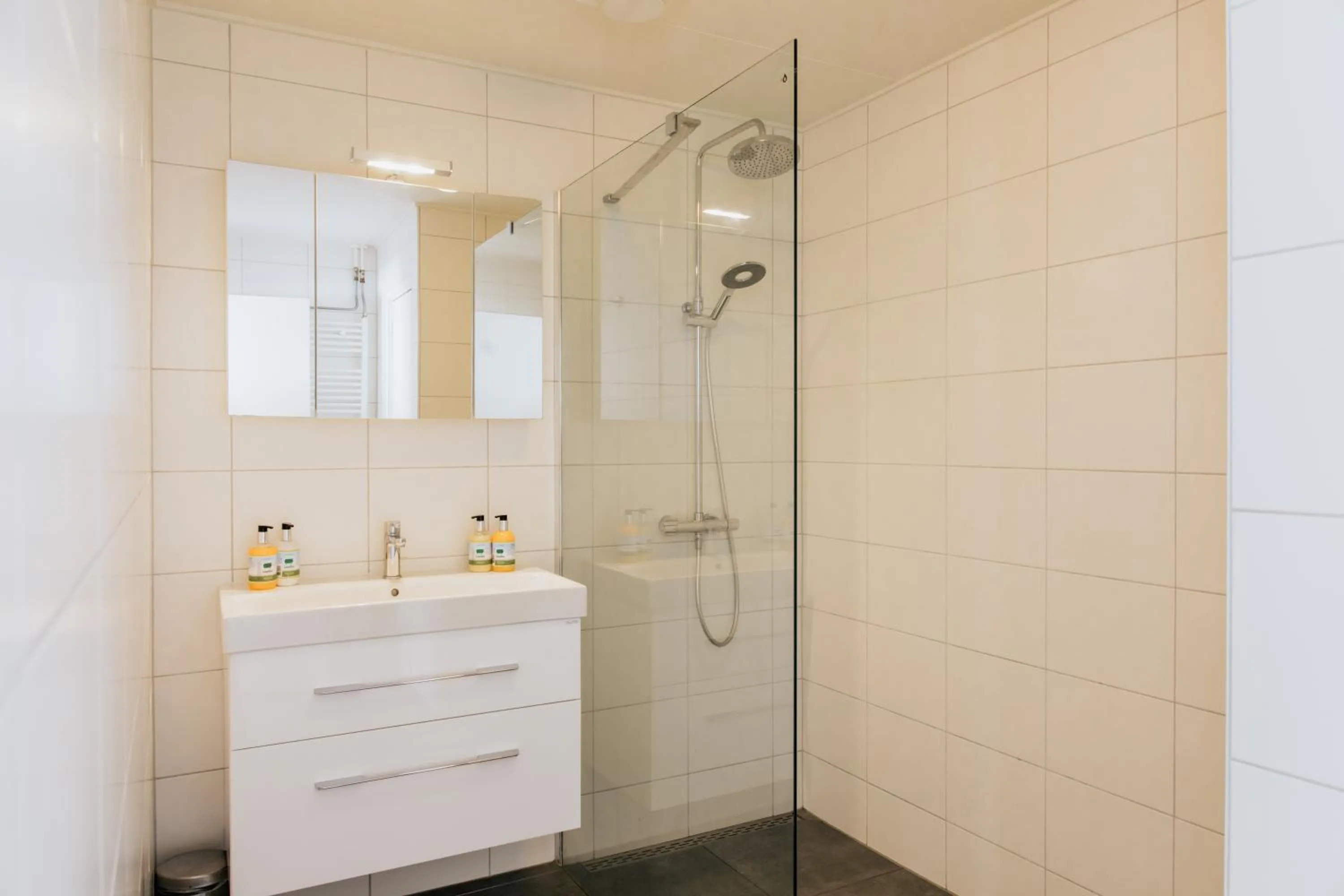 Bathroom in Grand Hotel Opduin