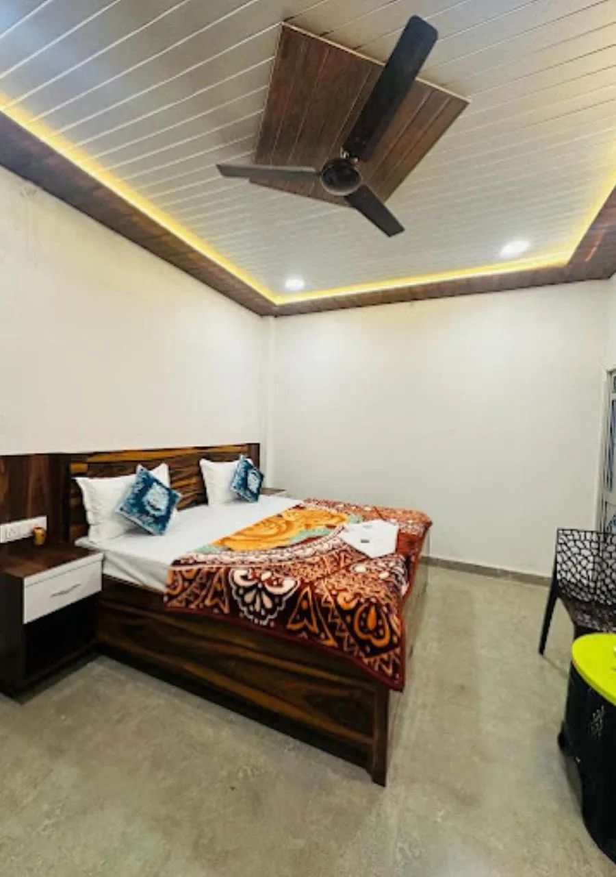 The Nirmala palace Ayodhya