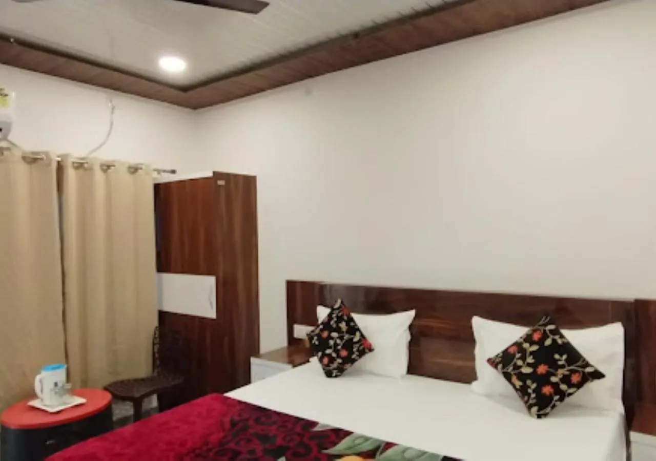 The Nirmala palace Ayodhya