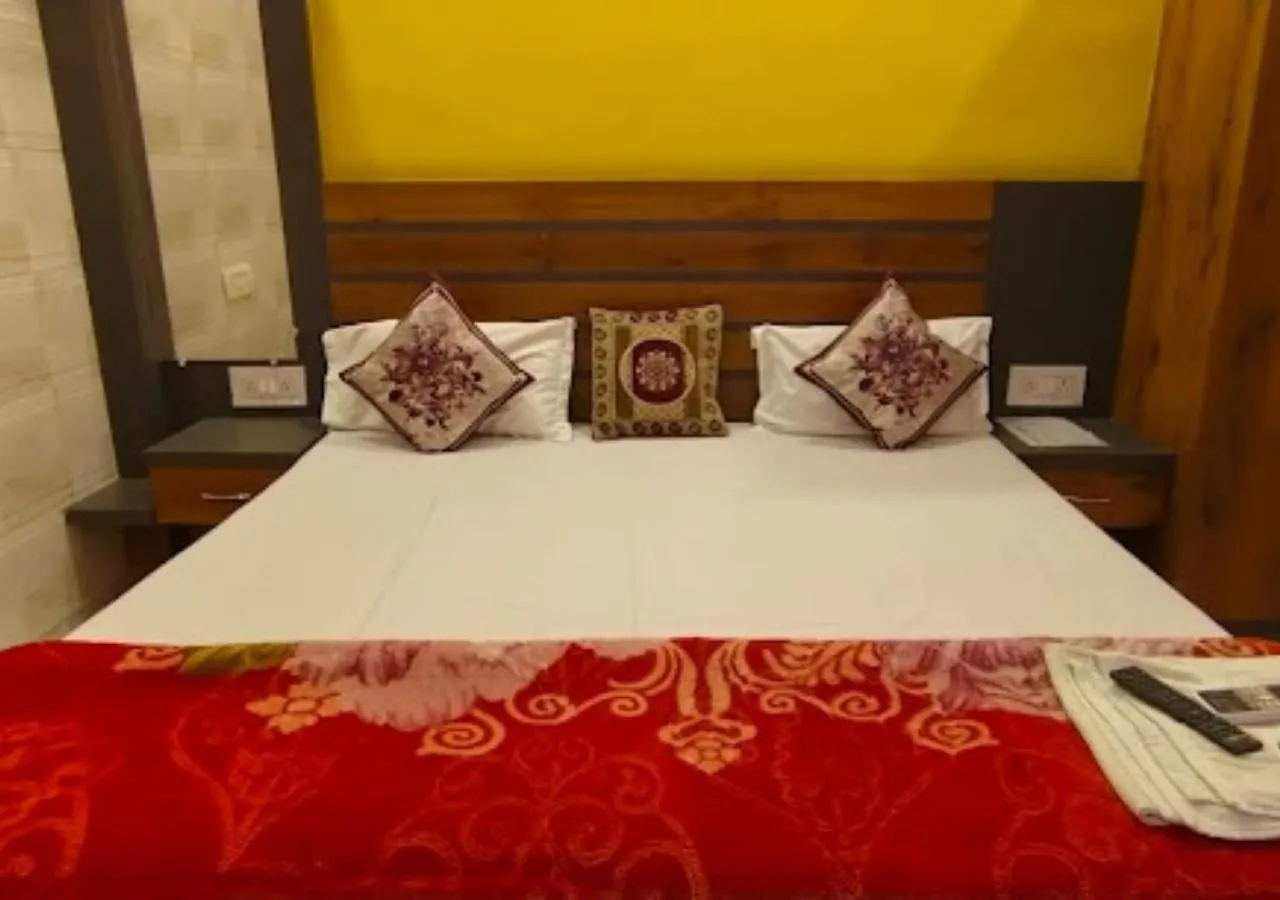 The Nirmala palace Ayodhya