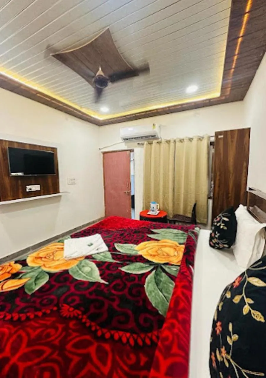 The Nirmala palace Ayodhya