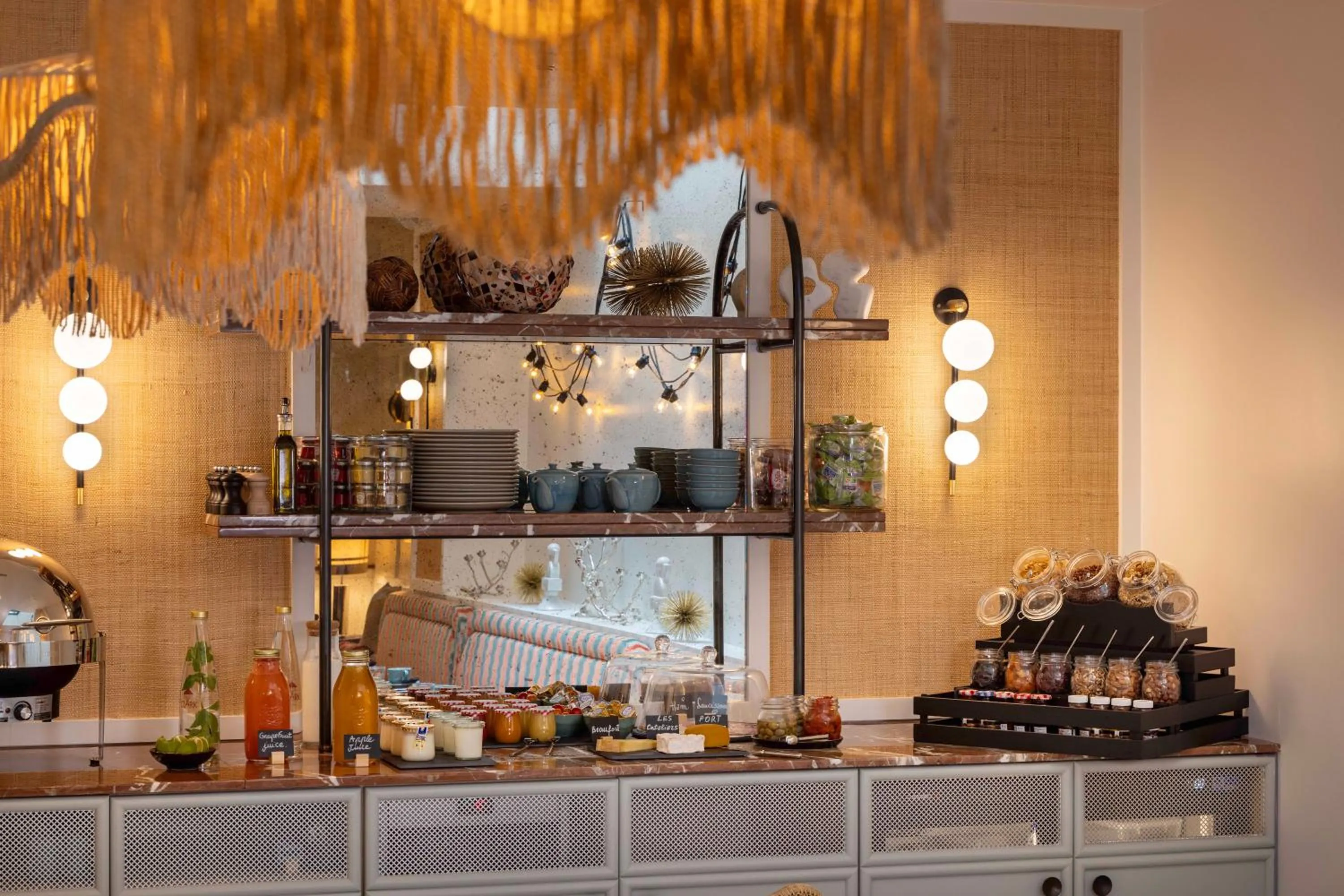 Breakfast in LE CLARK HOTEL