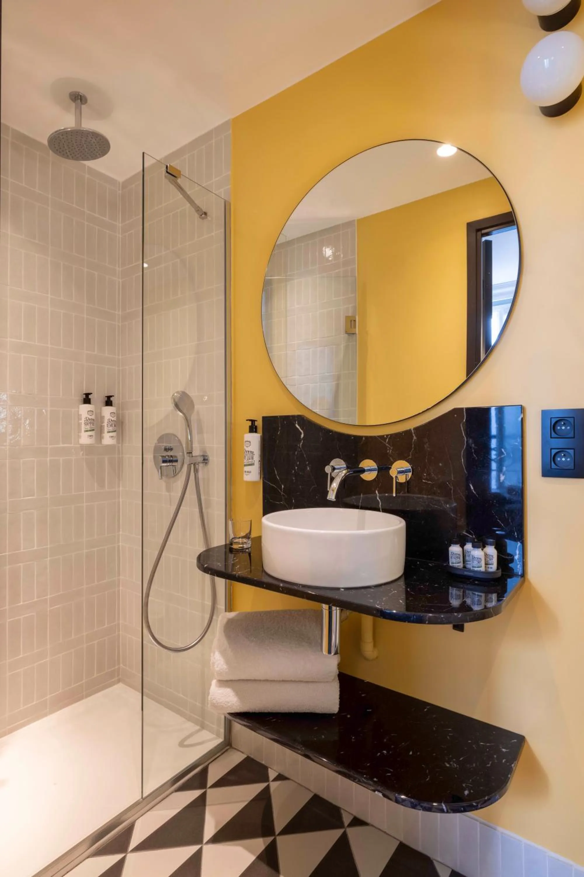 Bathroom in LE CLARK HOTEL