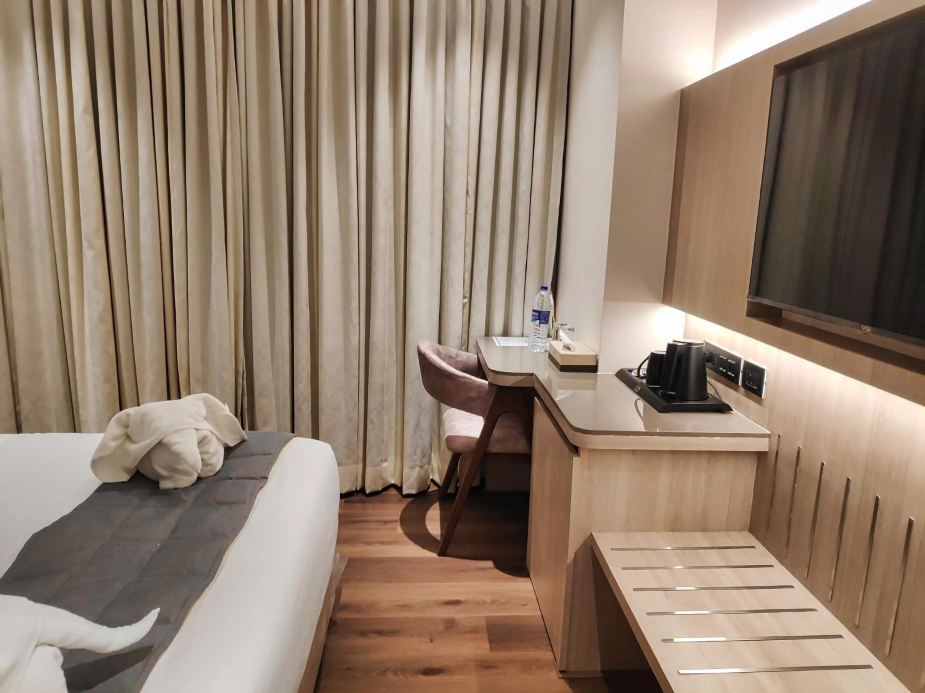 TV and multimedia in Maxxvalue Hotel MIDC - Andheri