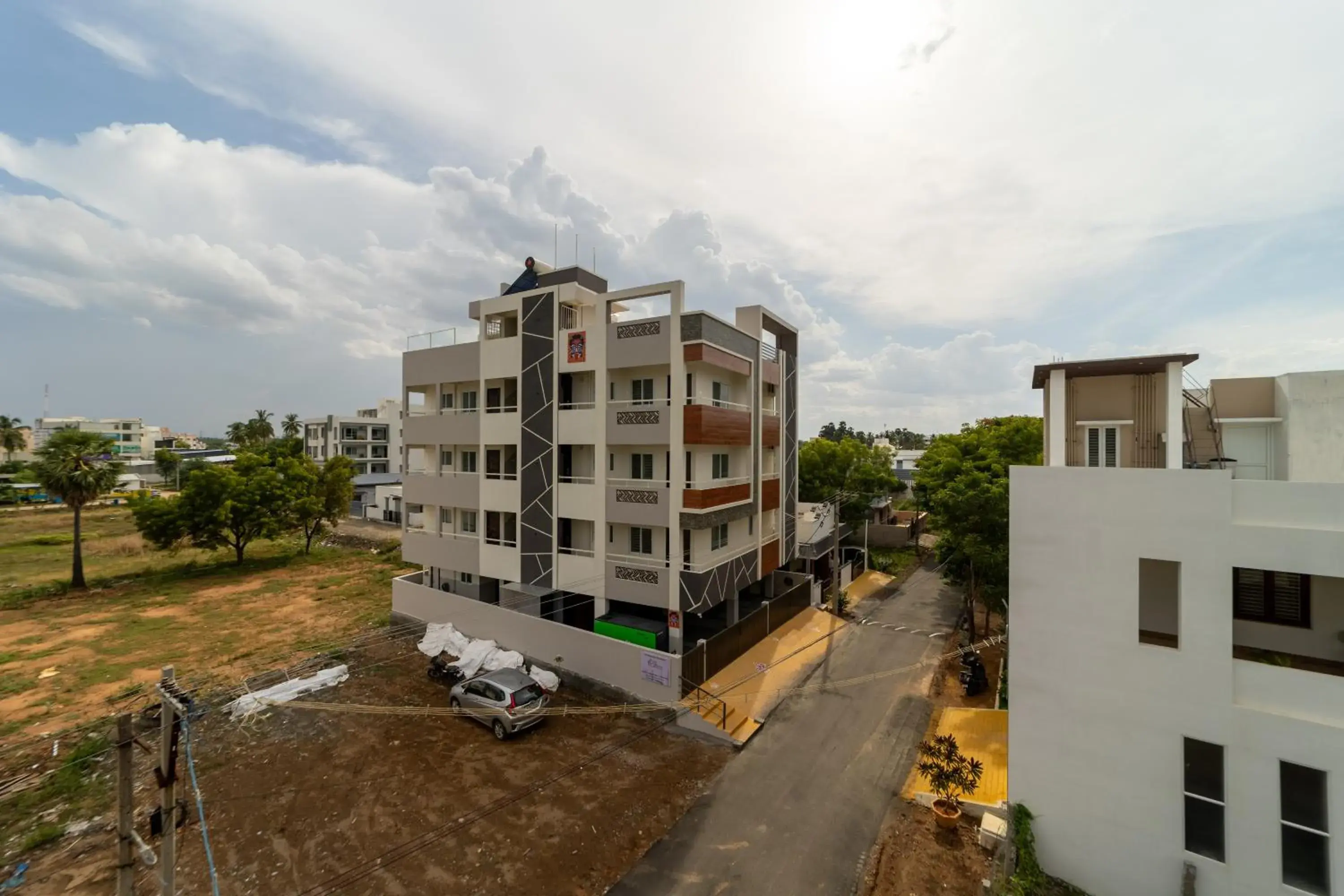 Property building in Fortune Inn Property building in Fortune Inn